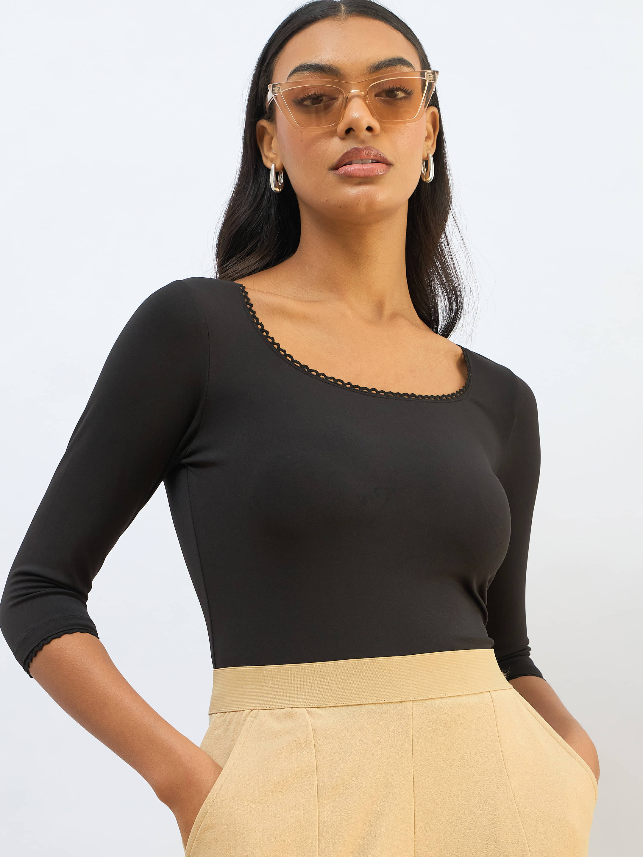     			SASSAFRAS BASICS Women's Lycra Crop Top ( Black )