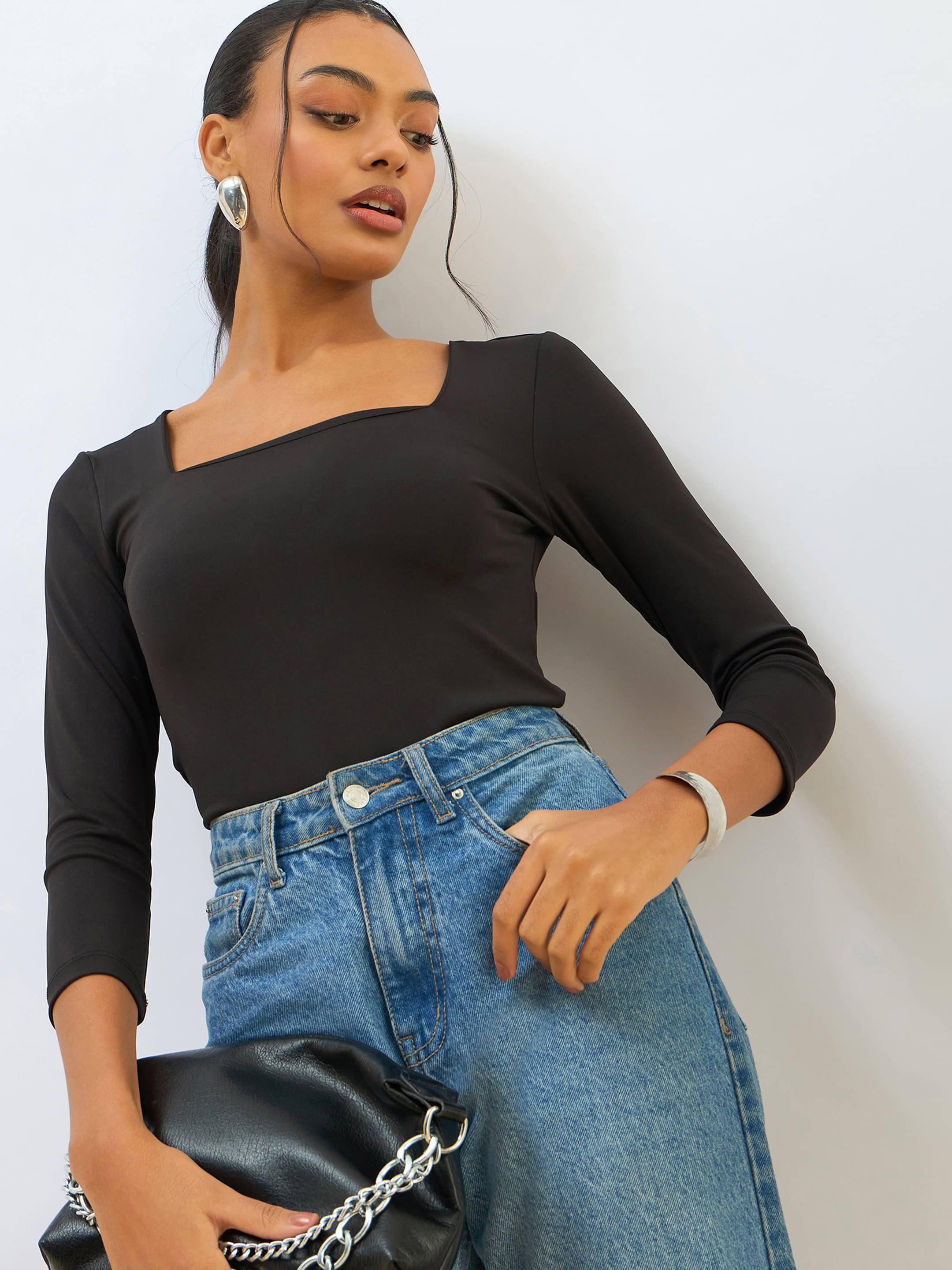     			SASSAFRAS BASICS Women's Lycra Crop Top ( Black )