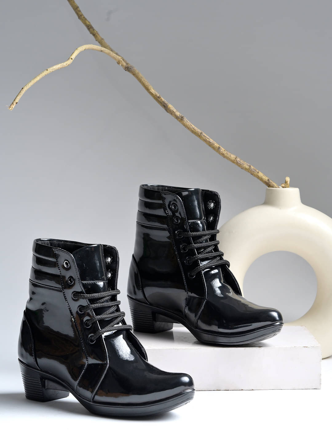 Shoetopia Black Women's Ankle Length Boots     			Shoetopia Black Women's Ankle Length Boots