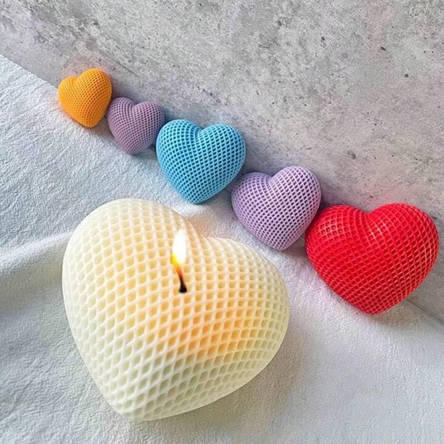 VAKULU Multicolour Floating Candle 5 cm ( Pack of 1 ) VAKULU Multicolour Floating Candle 5 cm ( Pack of 1 )