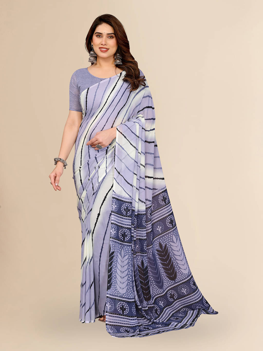 ANAND SAREES Georgette Printed Kasavu Saree With Unstitched Blouse Piece ( GREY ) ANAND SAREES Georgette Printed Kasavu Saree With Unstitched Blouse Piece ( GREY )