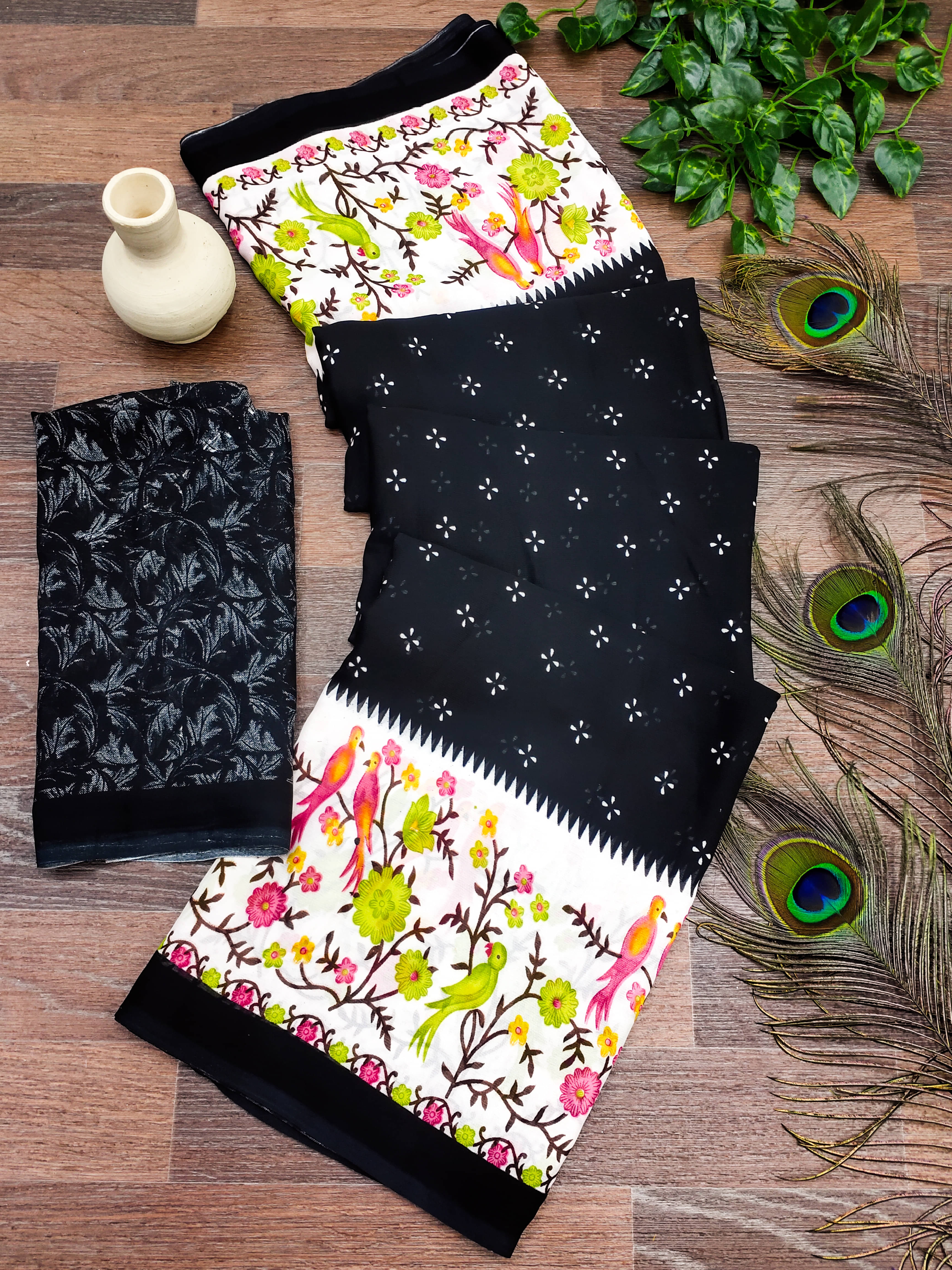 ANAND SAREES Georgette Printed Kasavu Saree With Unstitched Blouse Piece ( BLACK ) ANAND SAREES Georgette Printed Kasavu Saree With Unstitched Blouse Piece ( BLACK )