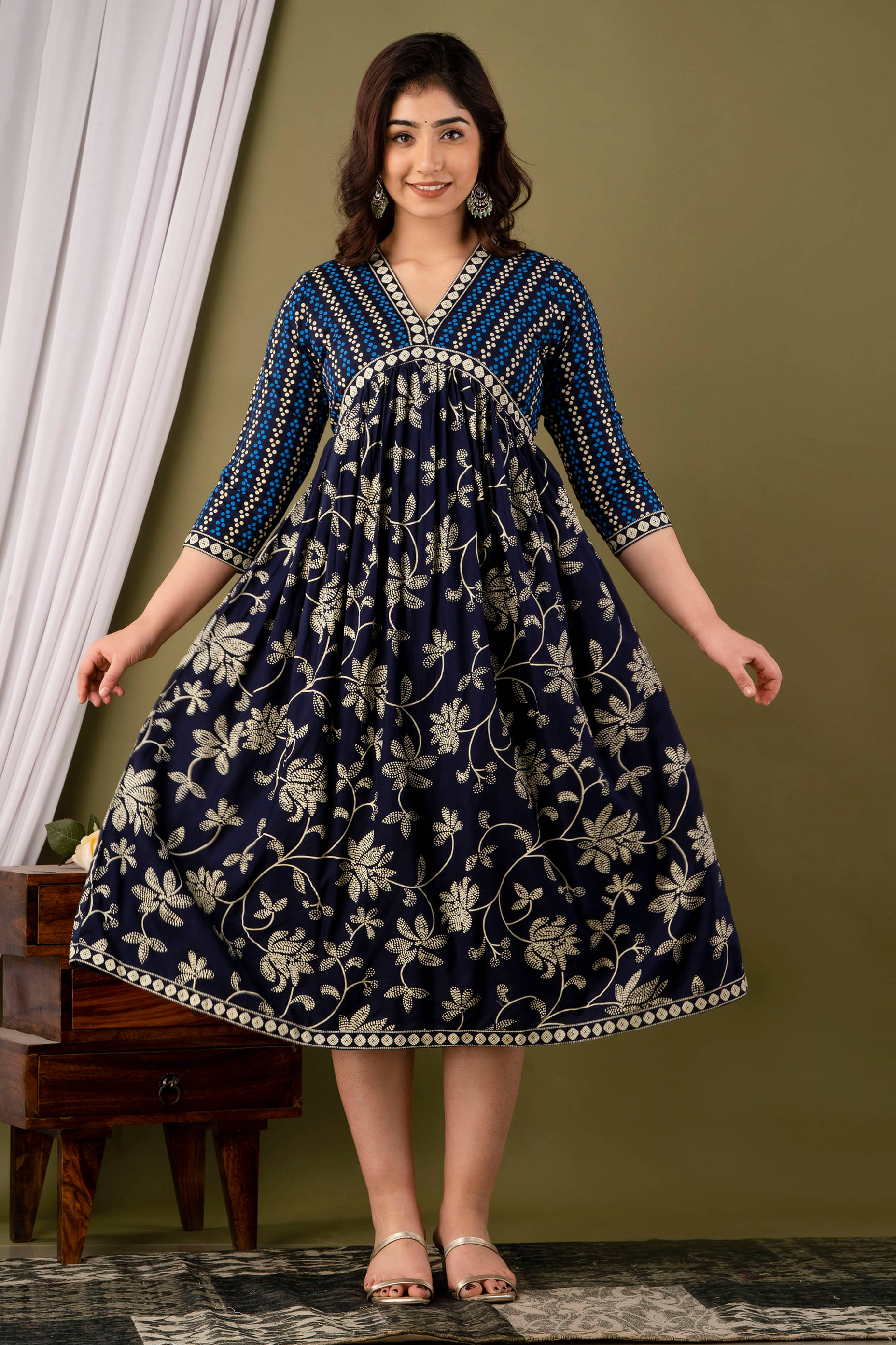 Glorious By PS Women Rayon Printed A-line Kurti ( Blue ) Glorious By PS Women Rayon Printed A-line Kurti ( Blue )