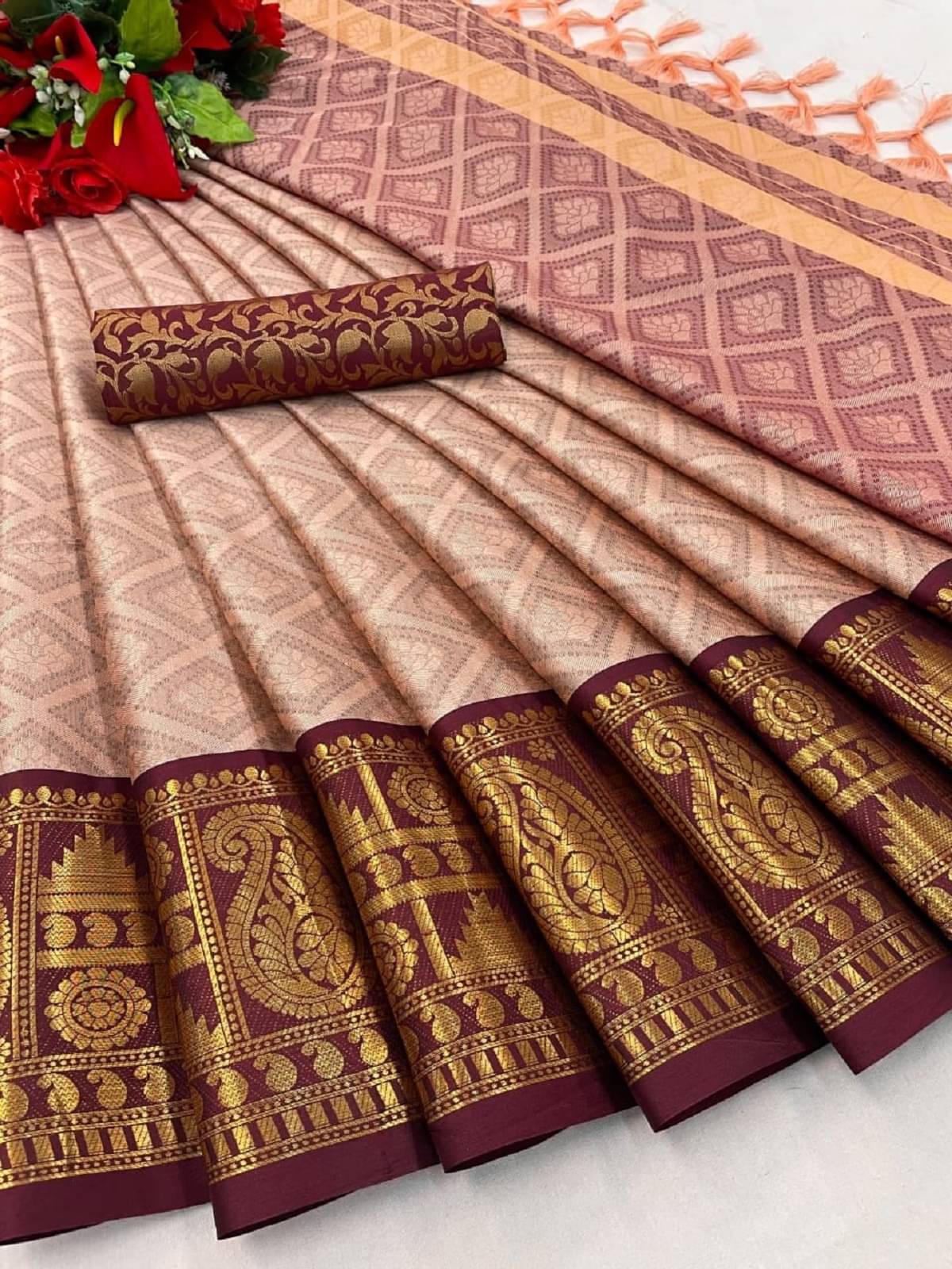     			SATVASHIV Cotton Silk Self Design Regular Saree With Unstitched Blouse Piece ( Peach )