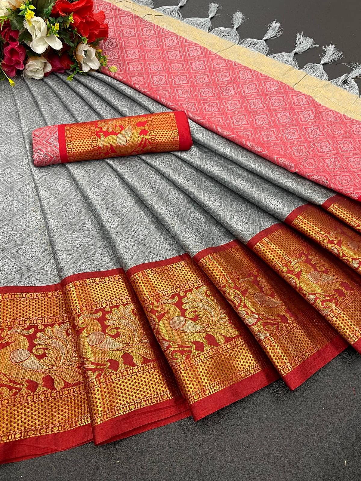     			SATVASHIV Silk Blend Self Design Regular Saree With Unstitched Blouse Piece ( Grey )