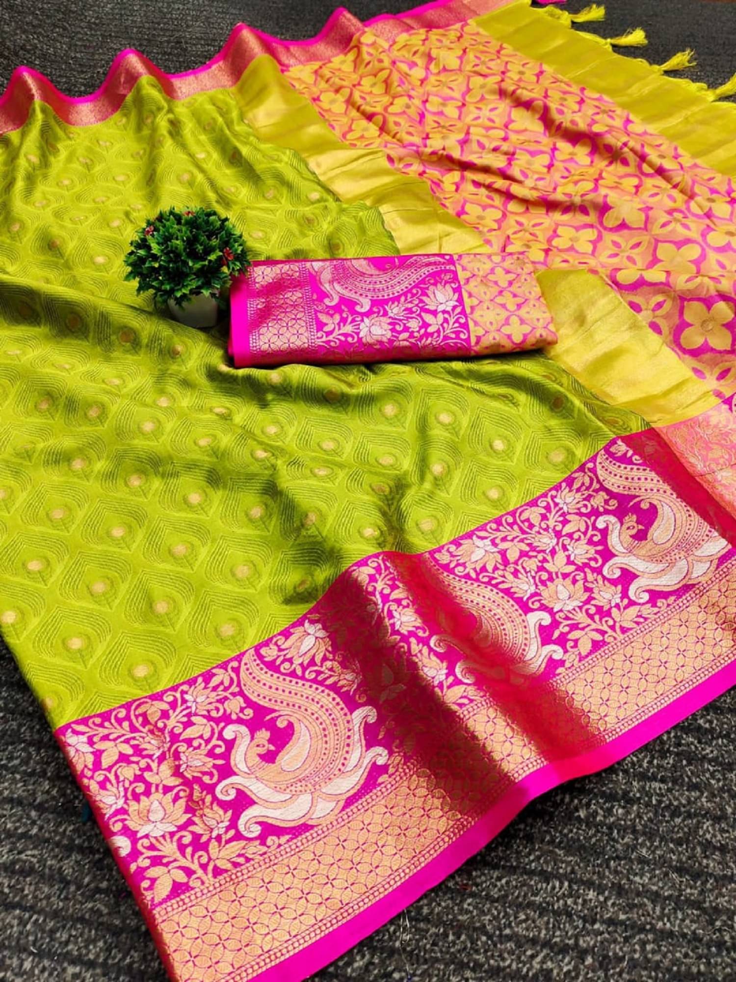 SATVASHIV Silk Blend Self Design Regular Saree With Unstitched Blouse Piece ( Multicolor ) SATVASHIV Silk Blend Self Design Regular Saree With Unstitched Blouse Piece ( Multicolor )