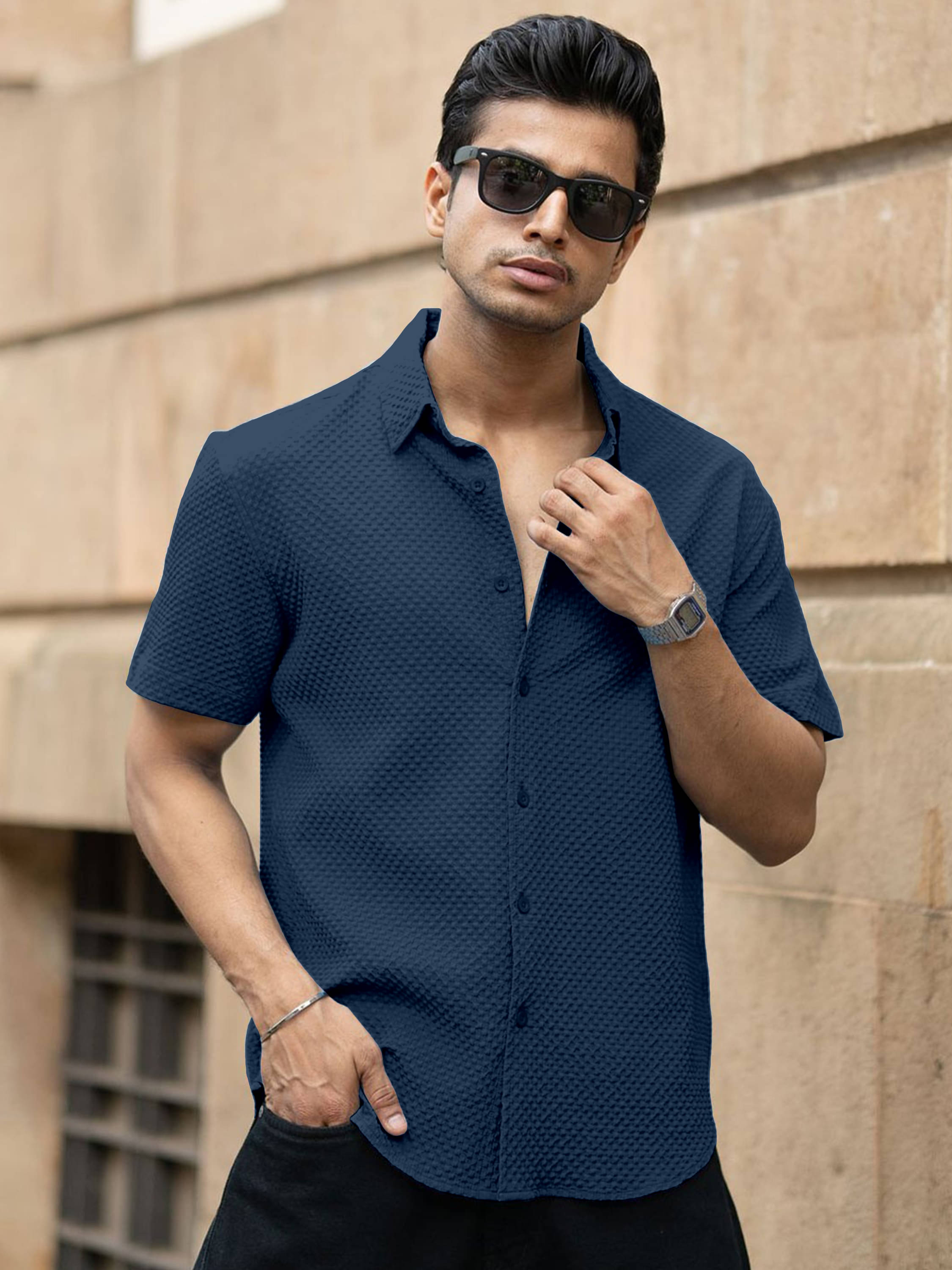     			color bucket Cotton Blend Regular Fit Popcorn Textured Half Sleeves Men's Casual Shirt - Navy Blue ( Pack of 1 )