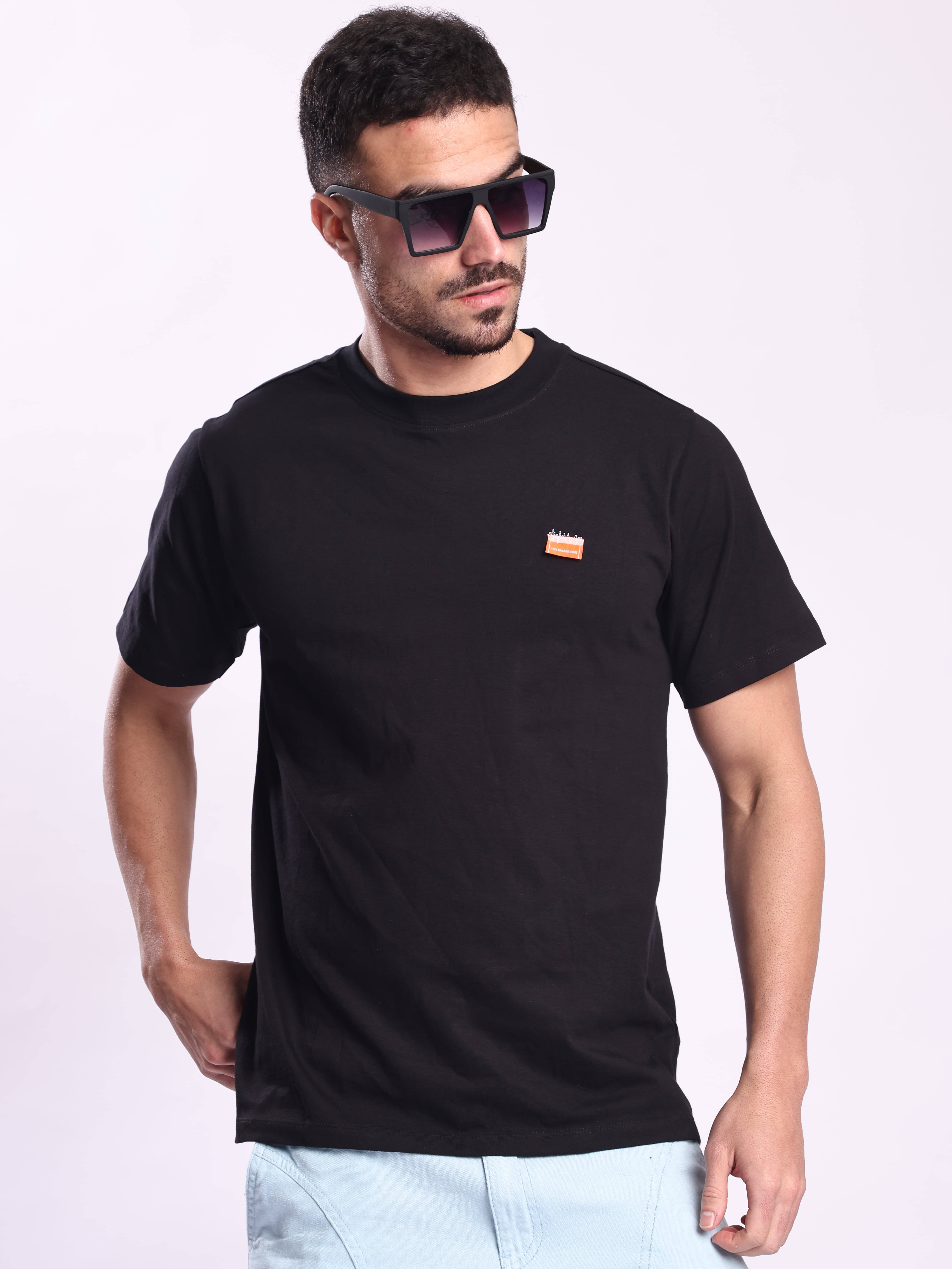     			Bene Kleed Men Cotton Regular Fit Solid T-Shirt ( Black )