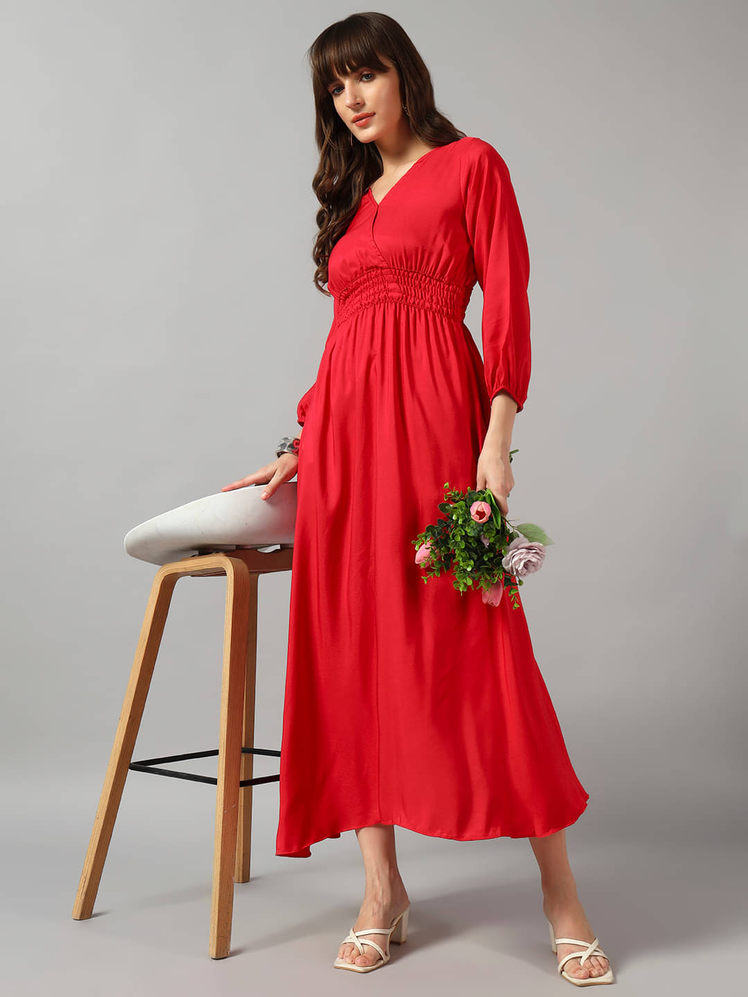     			Krunal Raiyani Women Crepe Solid Fit & Flare Dress ( Pink )