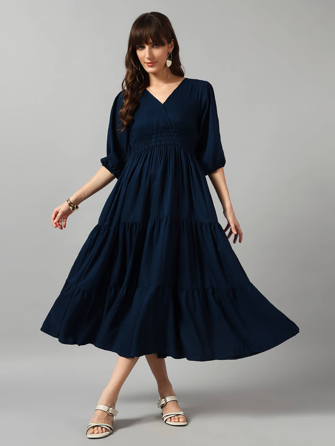     			Krunal Raiyani Women Crepe Solid Fit & Flare Dress ( Blue )