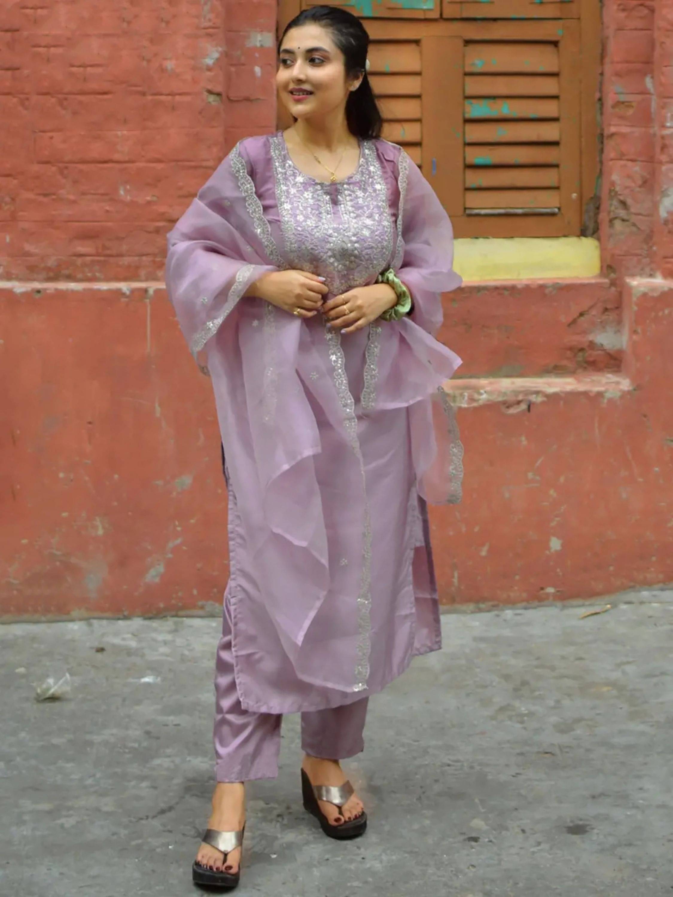     			Niza Fashion Women Silk Embroidered Straight Kurti With Pants ( Lavender )