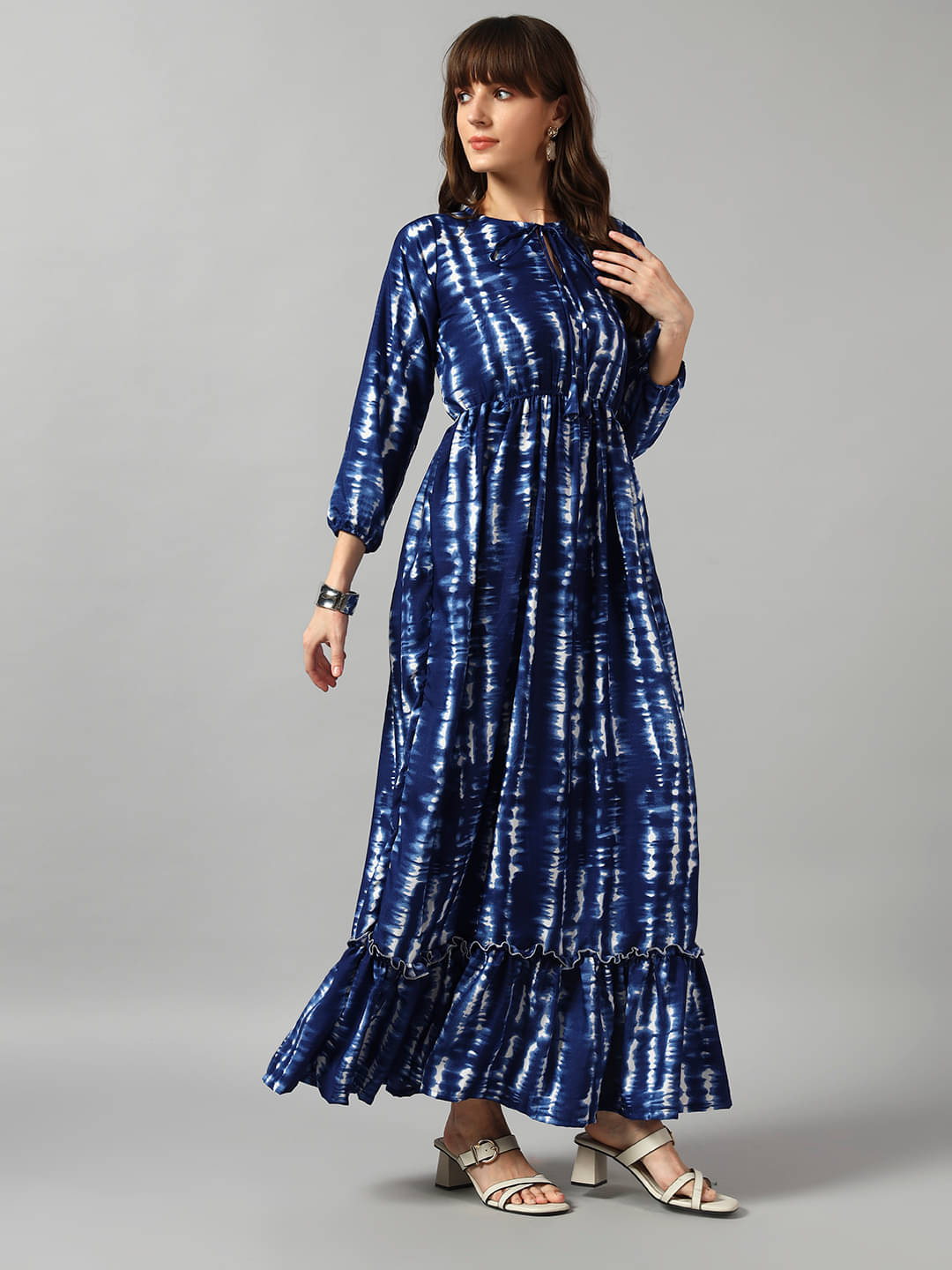     			RAIYANI FASHION Women Crepe Printed Fit & Flare Dress ( Blue )