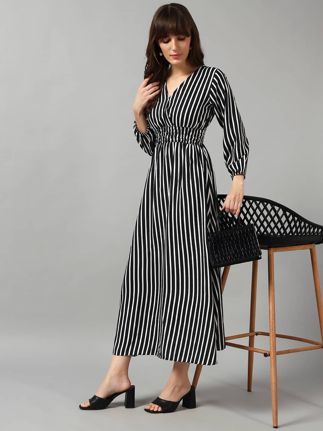     			Raiyani enterprise Women Crepe Printed Fit & Flare Dress ( White )