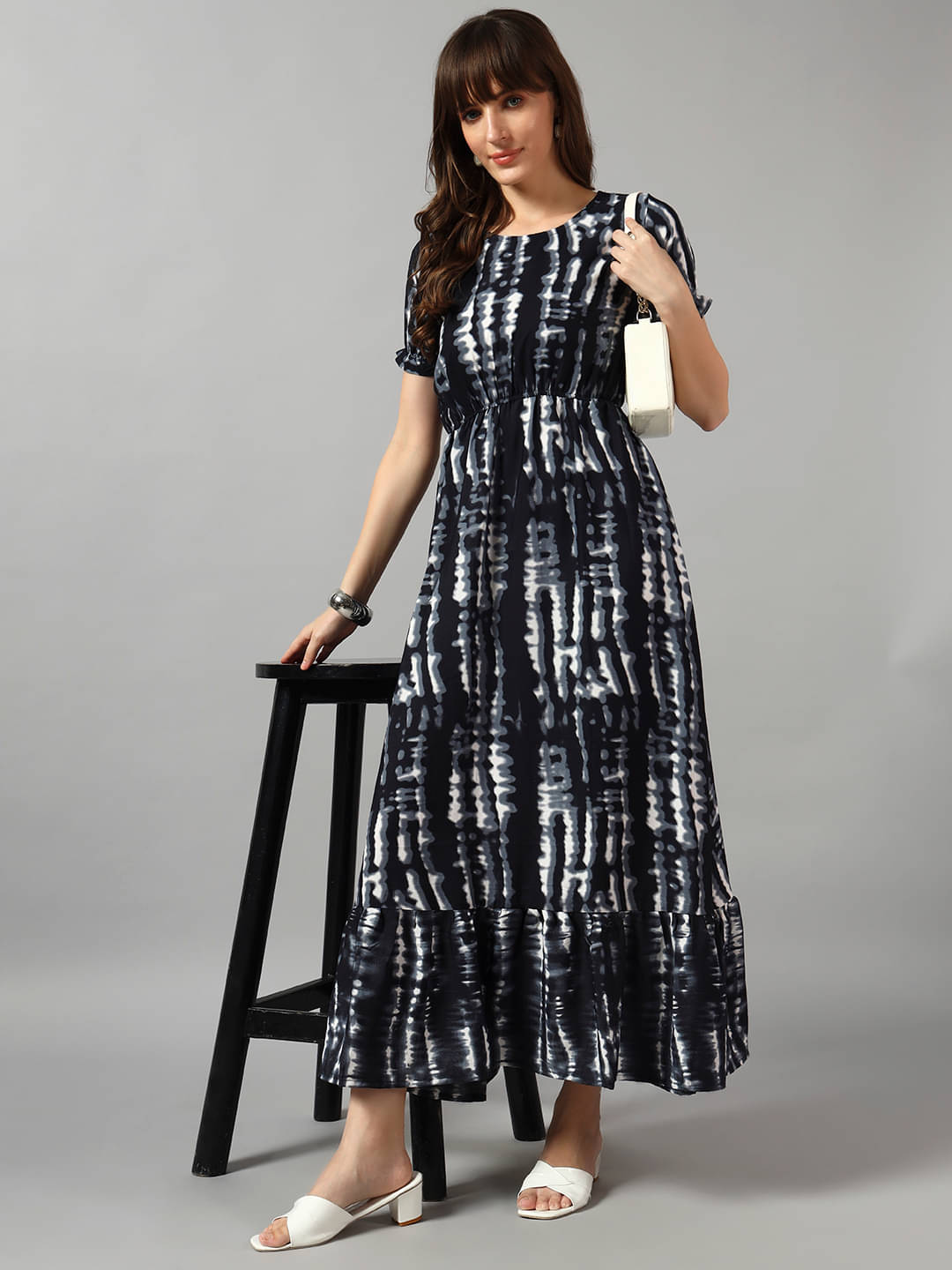     			Raiyani enterprise Women Crepe Printed Fit & Flare Dress ( Black )