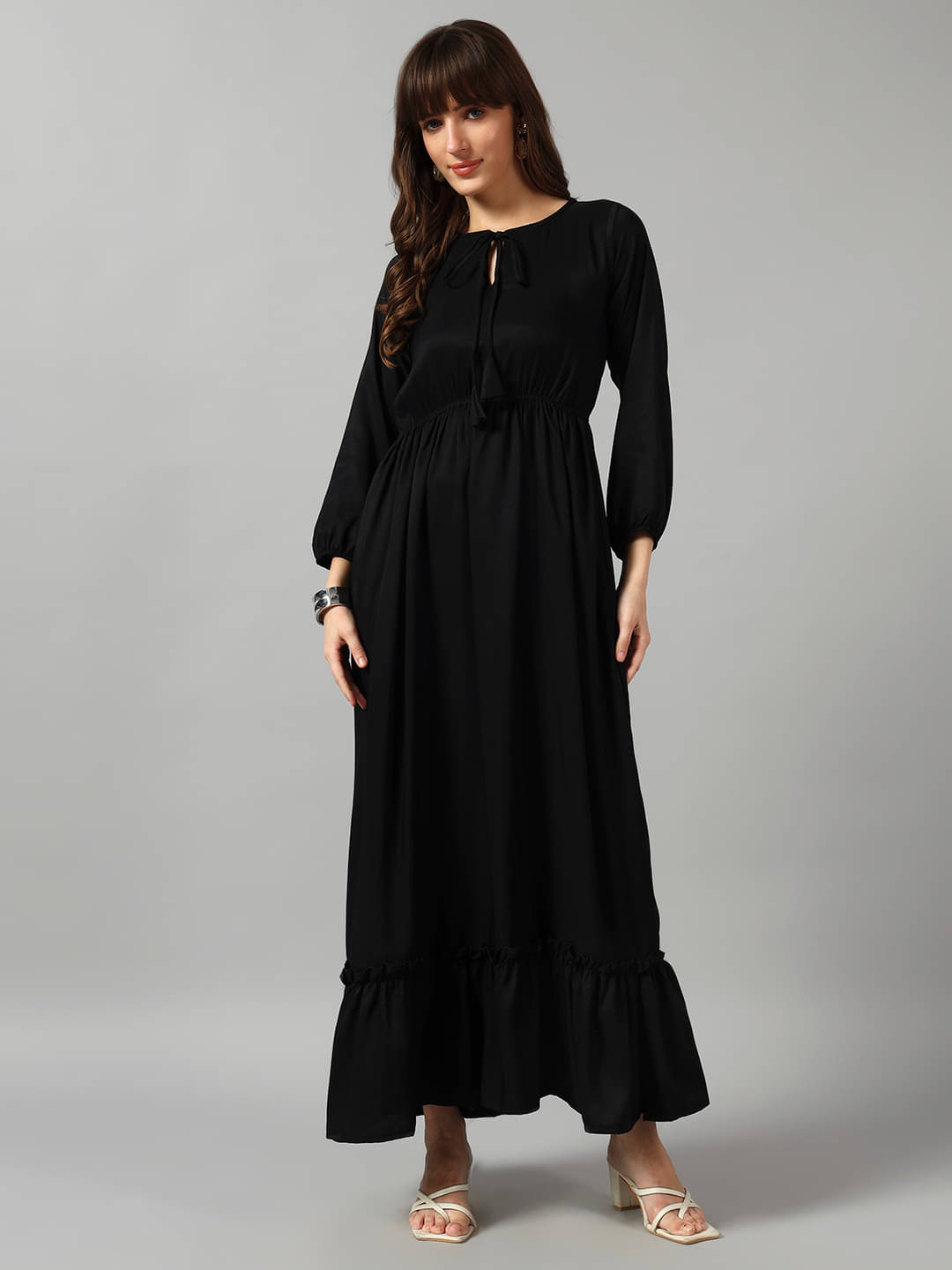     			Raiyani enterprise Women Crepe Solid Fit & Flare Dress ( Black )