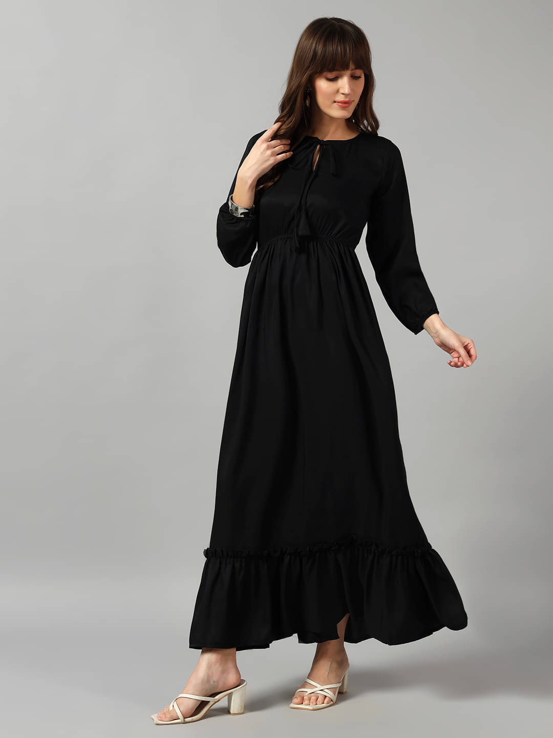     			Raiyani enterprise Women Crepe Solid Fit & Flare Dress ( Black )