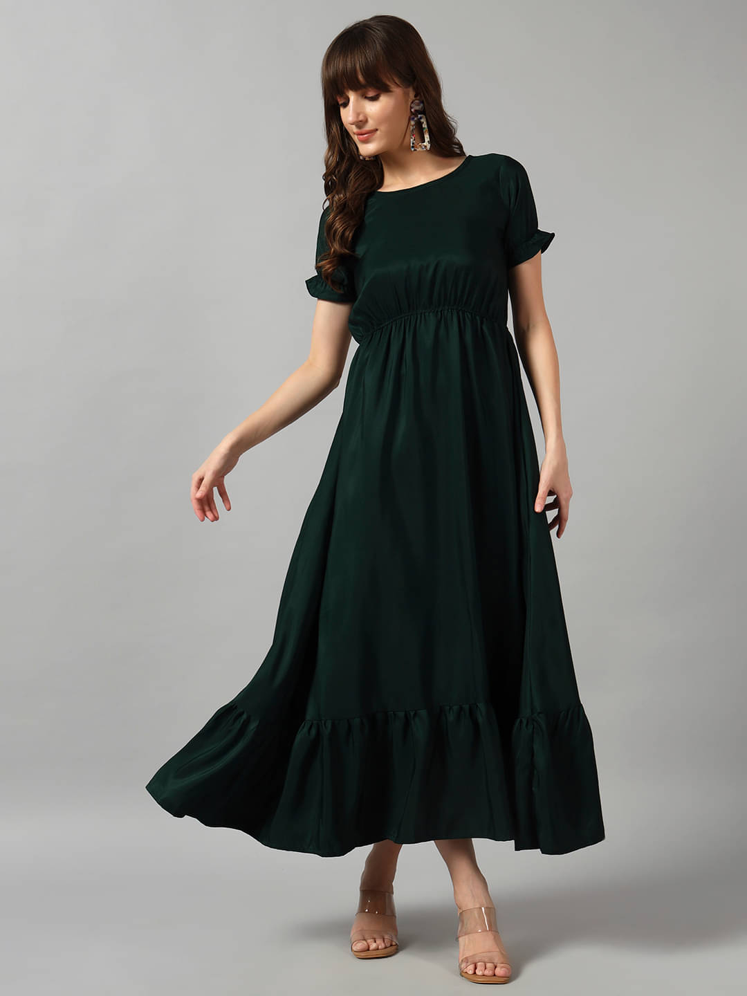     			Raiyani enterprise Women Crepe Solid Fit & Flare Dress ( Green )