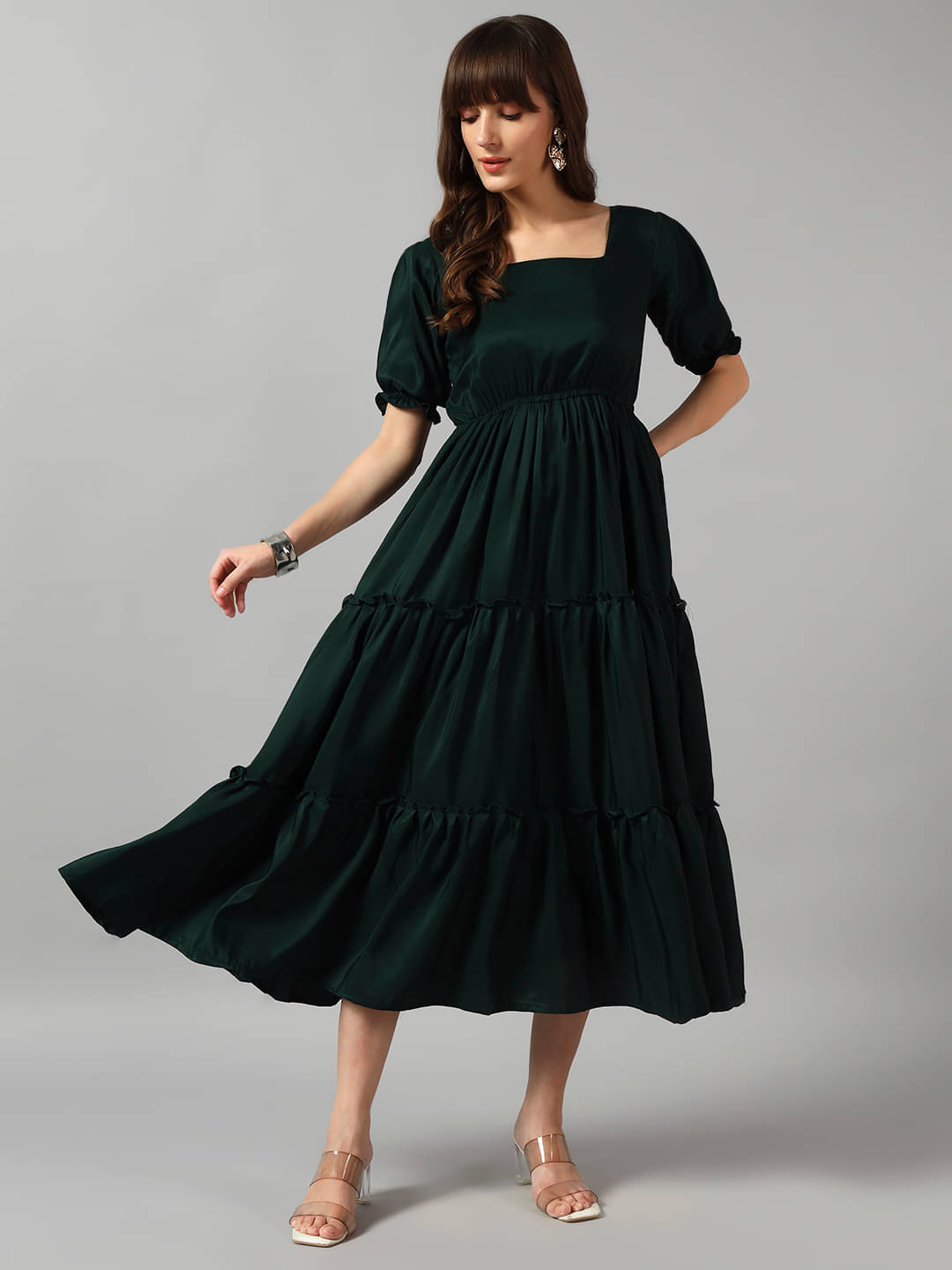     			Raiyani enterprise Women Crepe Solid Fit & Flare Dress ( Green )