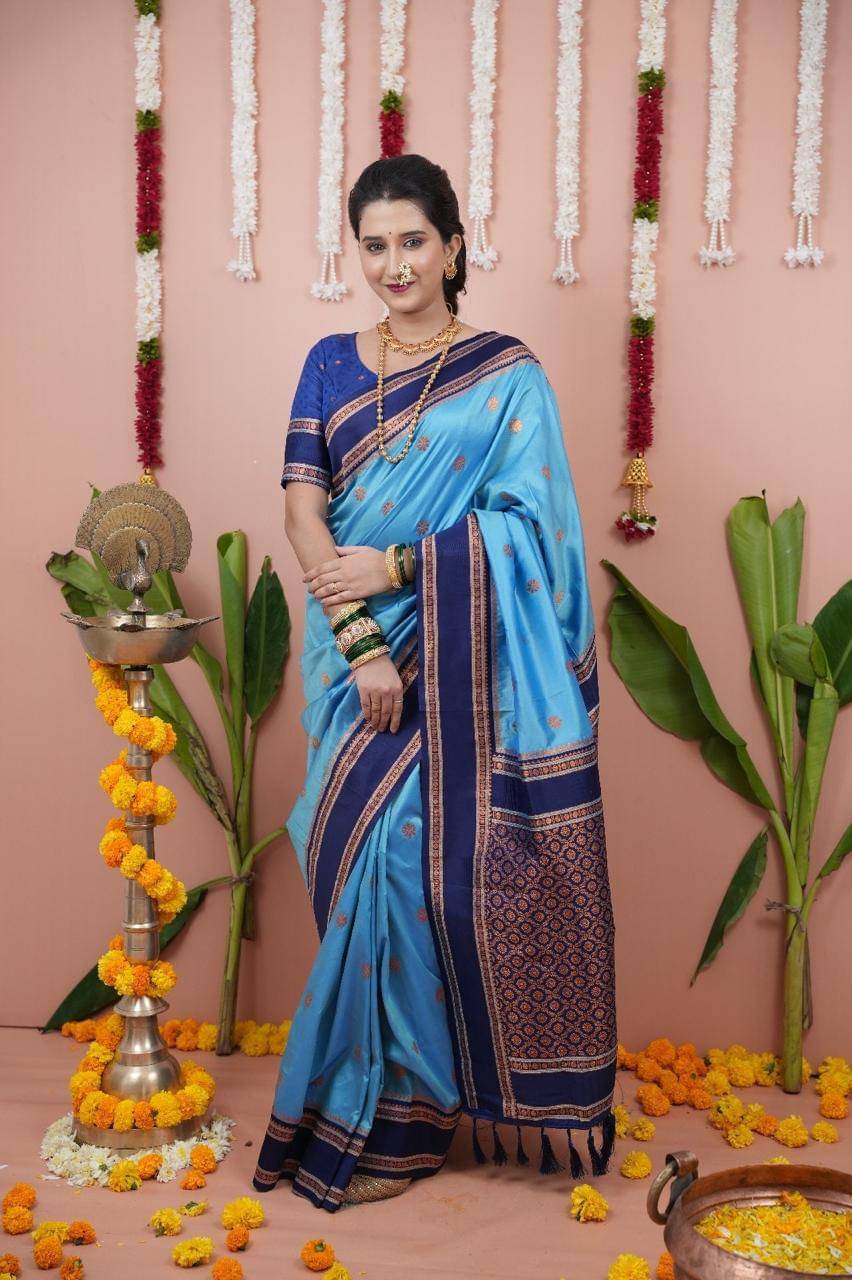     			THE PRIVATE LABLE Silk Blend Printed Regular Saree With Unstitched Blouse Piece ( Light Blue )