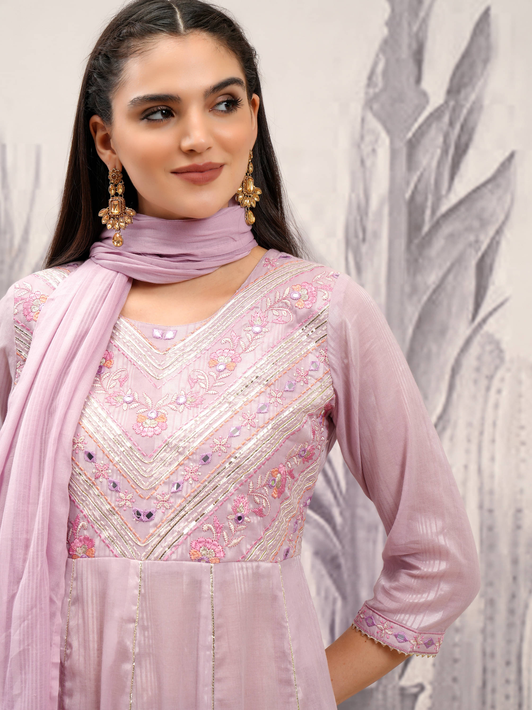     			Vishudh Women Cotton Embroidered Straight Kurti With Pants ( Pink )
