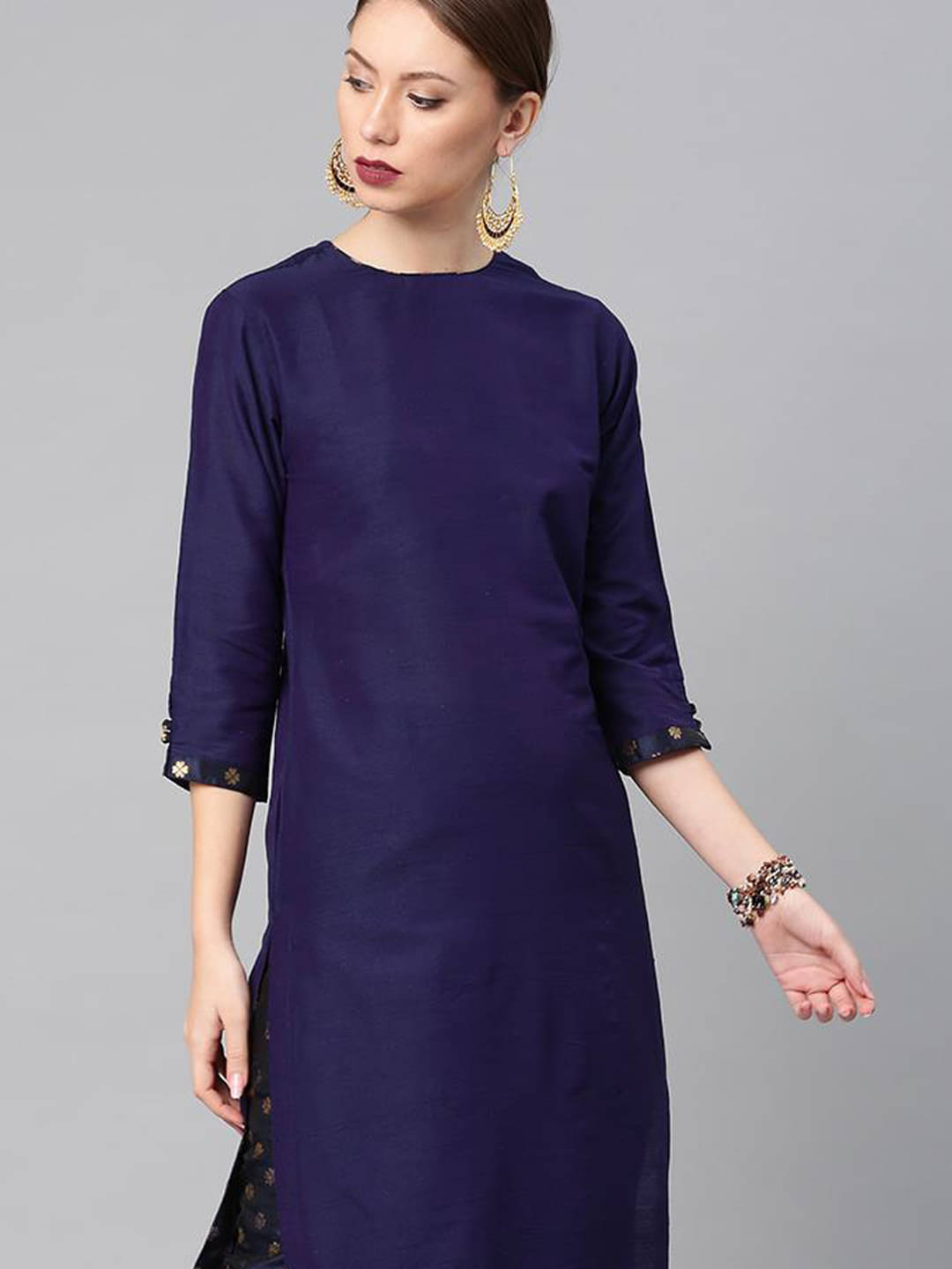     			Vishudh Women Cotton Solid Straight Kurti With Pants ( Purple )