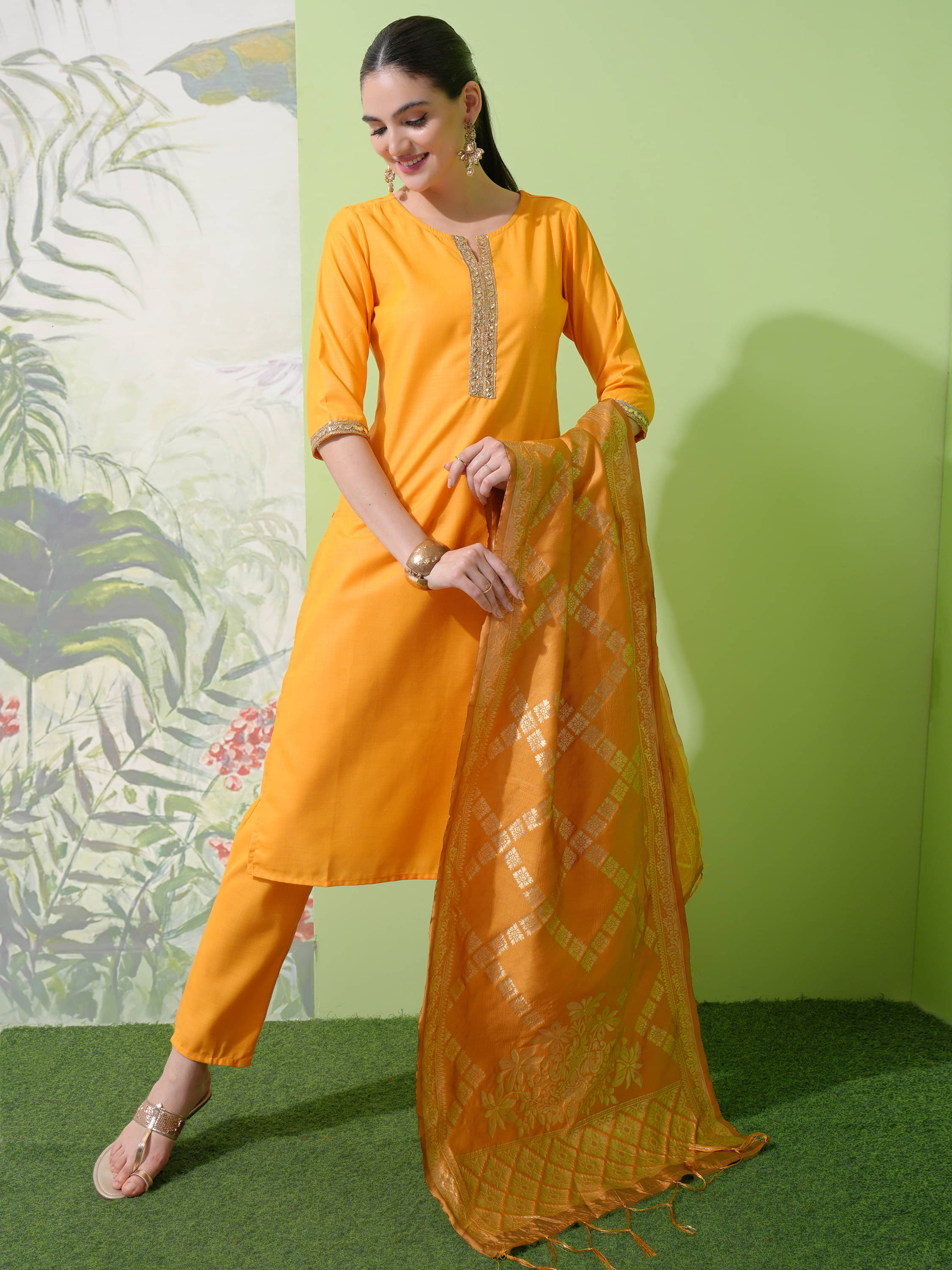     			Vishudh Women Polyester Solid Straight Kurti With Pants ( Yellow )