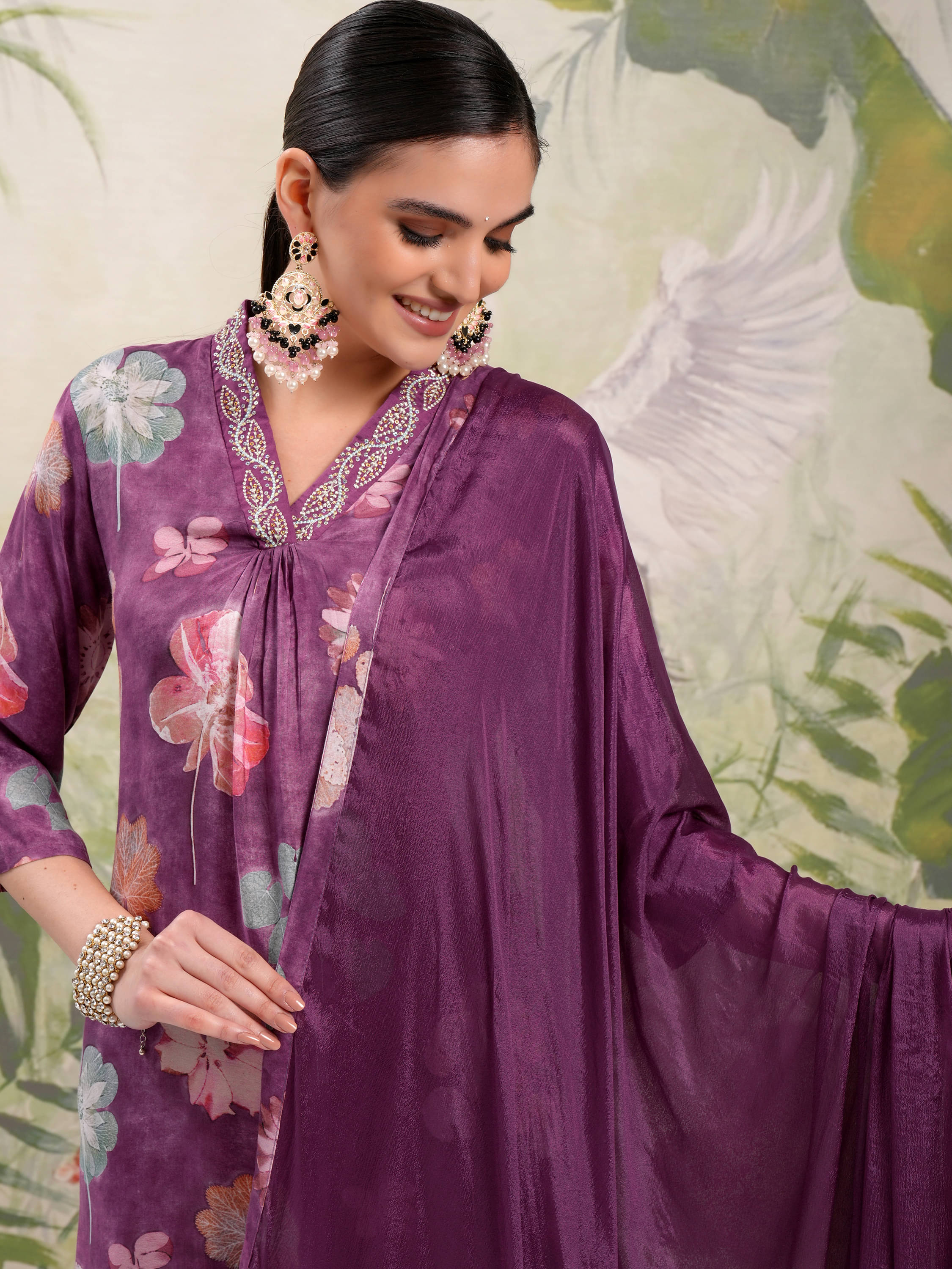     			Vishudh Women Viscose Printed Straight Kurti With Pants ( Wine )