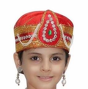     			Kaku Fancy Dresses Akbar Mughal King Pagdi Turban Safa Traditional Royal Headgear for Kids | Fancy Dress Costume Accessory for Historical Plays & Cultural Events - Red/Golden/Silver, FREE, UNISEX