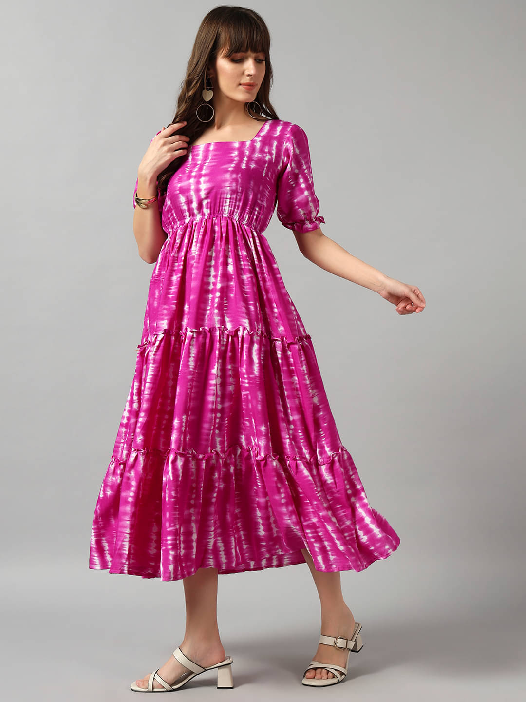 Krunal Raiyani Women Crepe Printed Fit & Flare Dress ( Lavender ) Krunal Raiyani Women Crepe Printed Fit & Flare Dress ( Lavender )