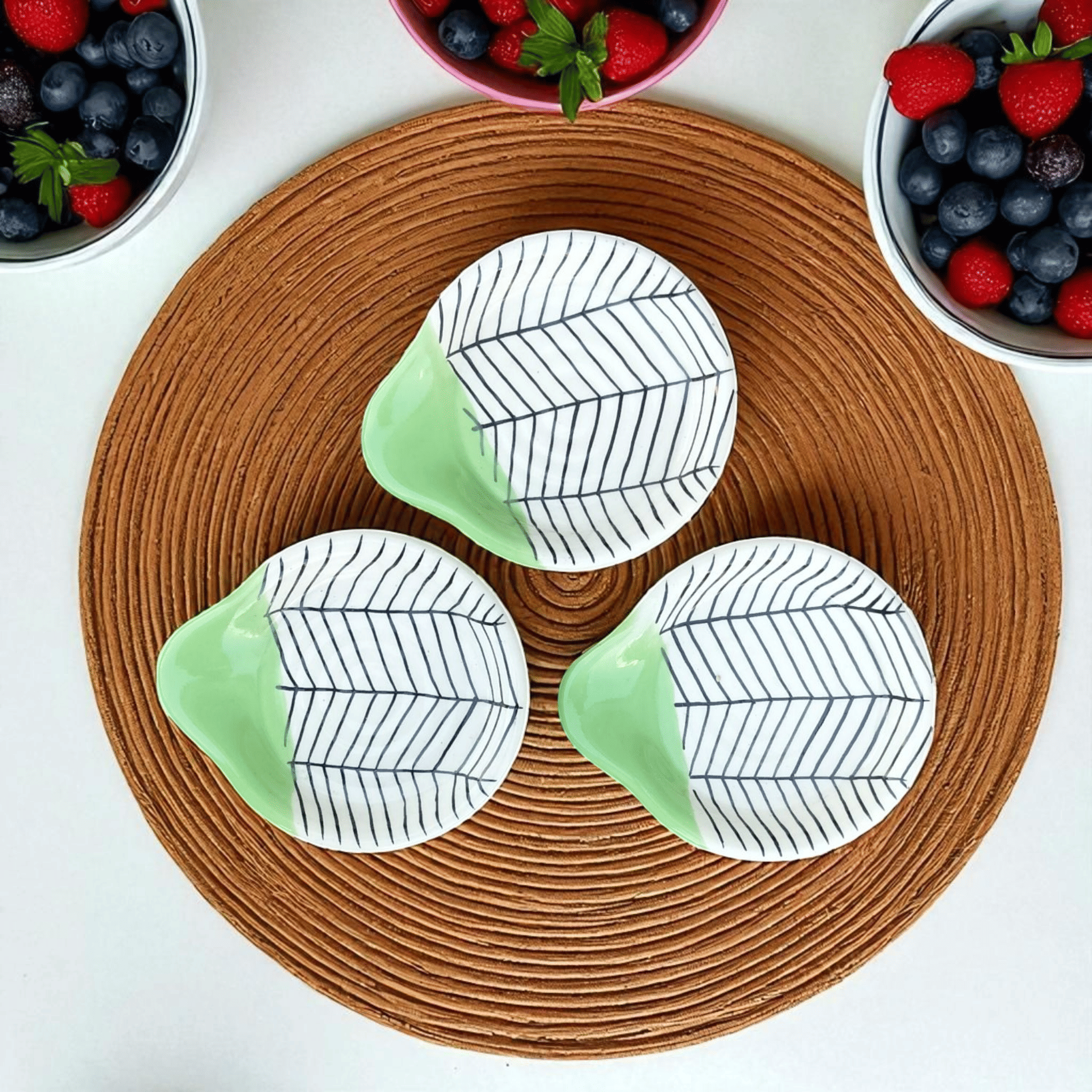     			Malaikah Zbra Spn Rst Ceramic Printed Cutlery Holder Light Green ( Pack of 3 )