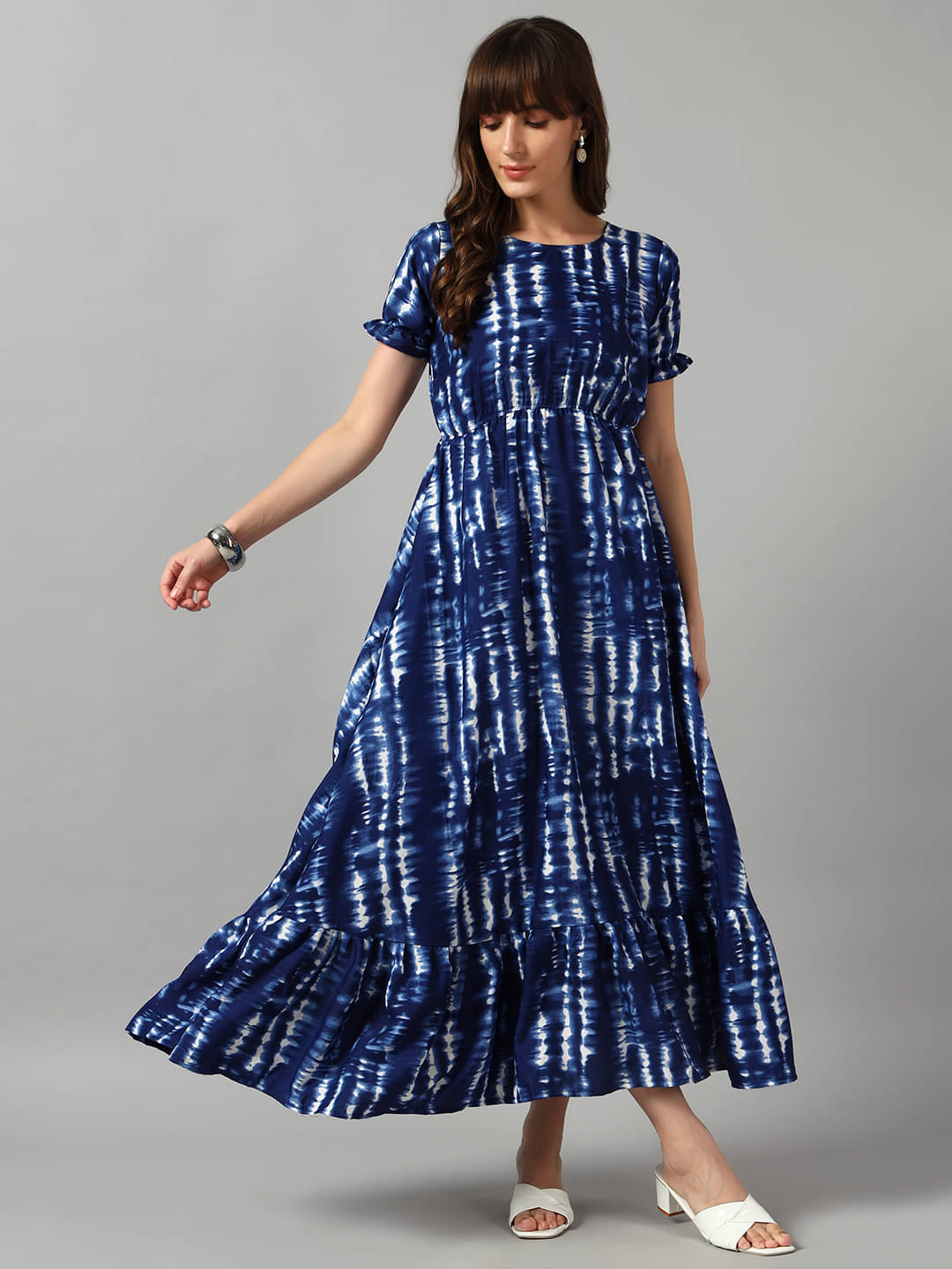     			RAIYANI FASHION Women Crepe Printed Fit & Flare Dress ( Blue )