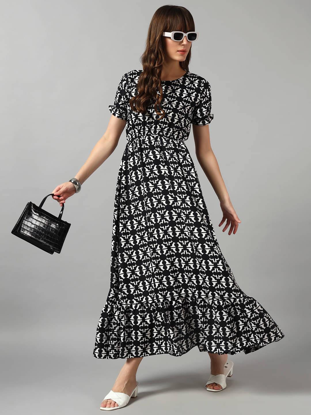     			RAIYANI FASHION Women Crepe Printed Fit & Flare Dress ( Black )