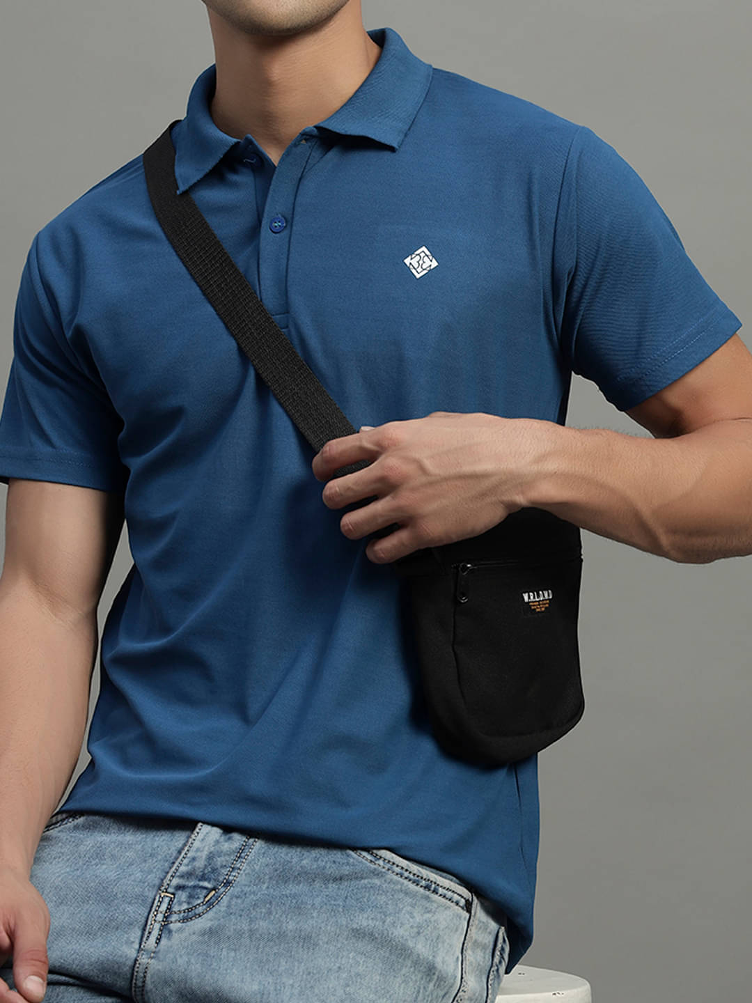     			BLISS BOYS Men Polyester Regular Fit Solid Polo T Shirt ( Blue )