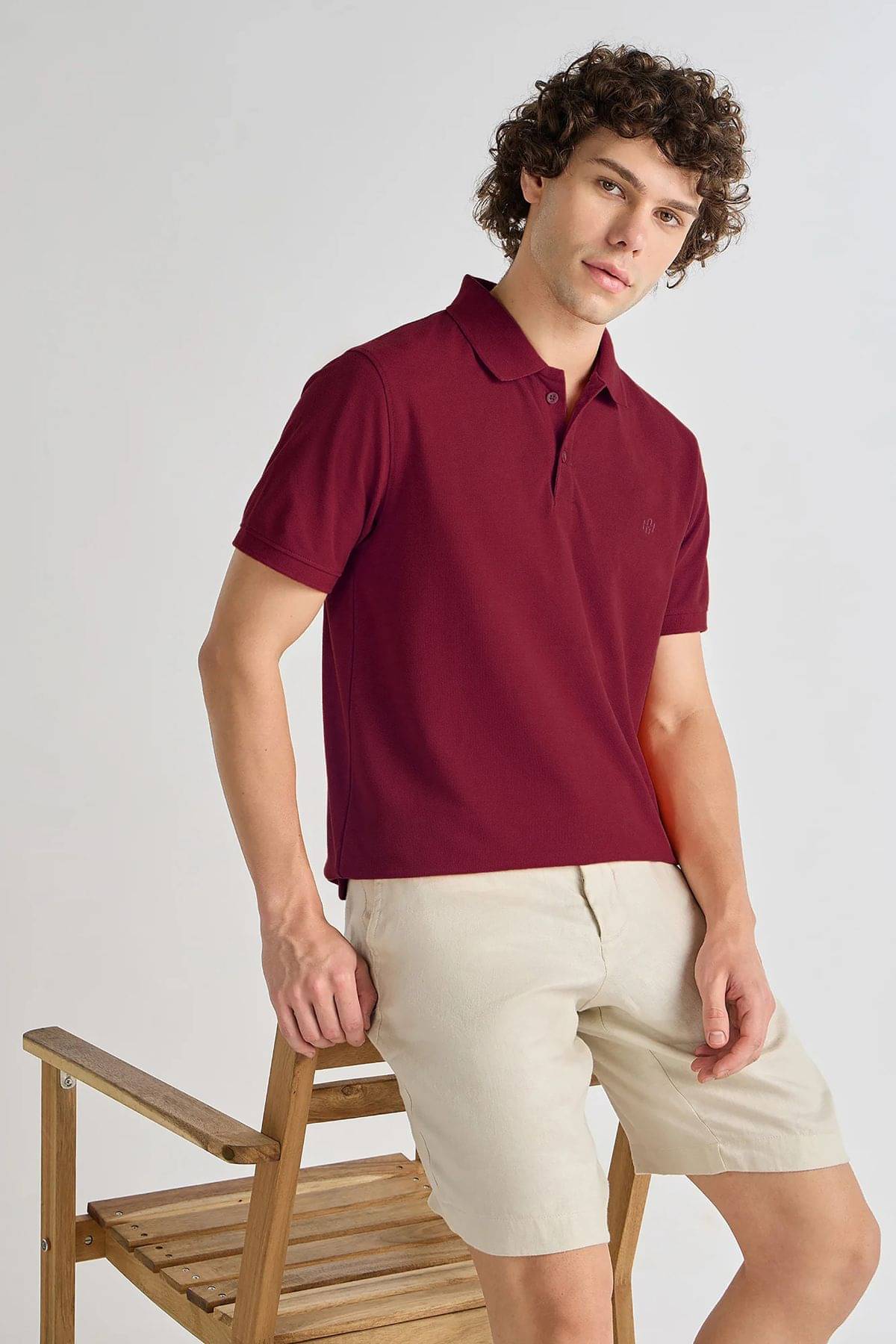     			COLOR HUNT Men Cotton Blend Regular Fit Solid Polo T Shirt ( Purple )