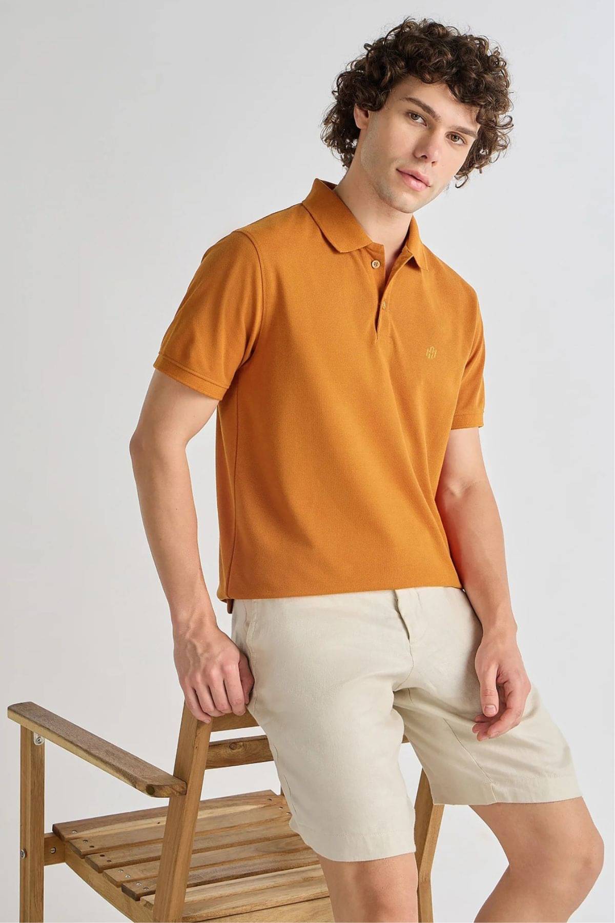     			COLOR HUNT Men Cotton Blend Regular Fit Solid Polo T Shirt ( Rust Brown )