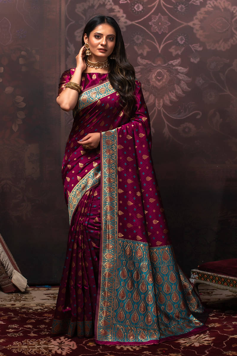     			Lilots Silk Blend Woven Regular Saree With Unstitched Blouse Piece ( Wine )