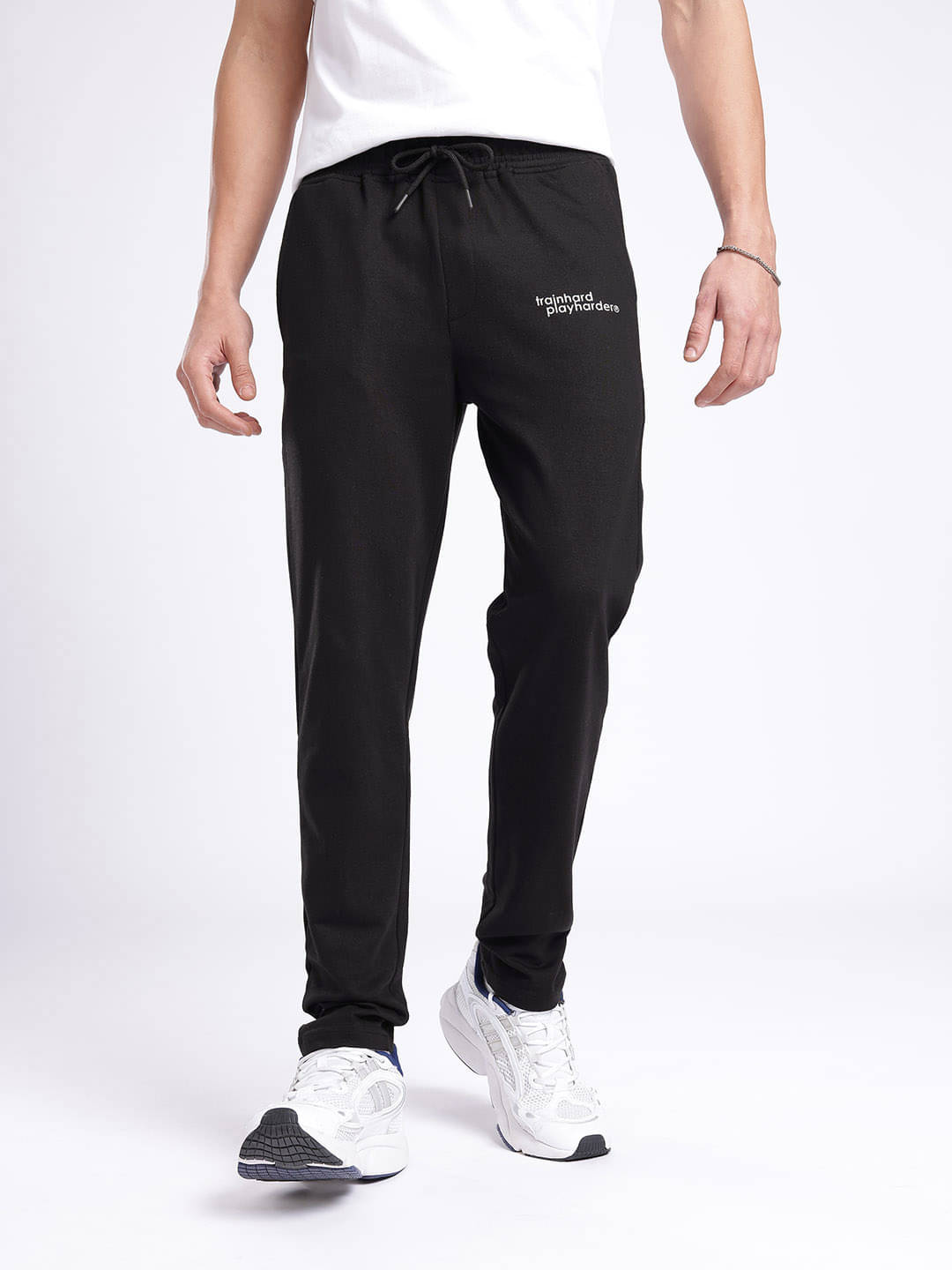 MXN Black Cotton Blend Men's Trackpants ( Pack of 1 )     			MXN Black Cotton Blend Men's Trackpants ( Pack of 1 )