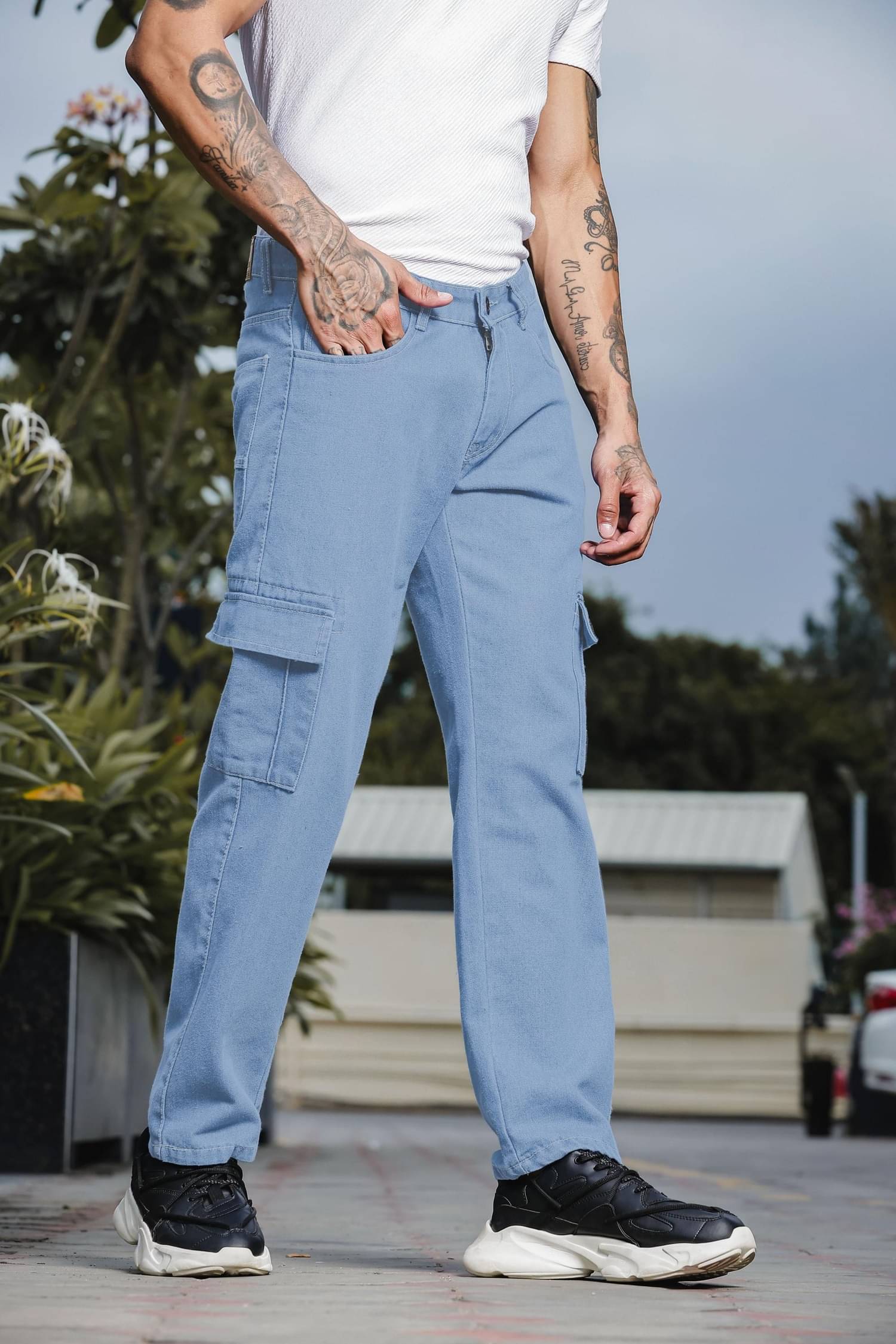 RAGZO Relaxed Basic Men's Jeans - Light Blue ( Pack of 1 ) RAGZO Relaxed Basic Men's Jeans - Light Blue ( Pack of 1 )
