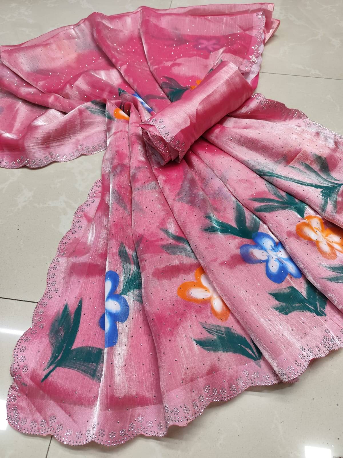     			Avenue Creation Jimmy Choo Printed Regular Saree With Unstitched Blouse Piece ( Pink )