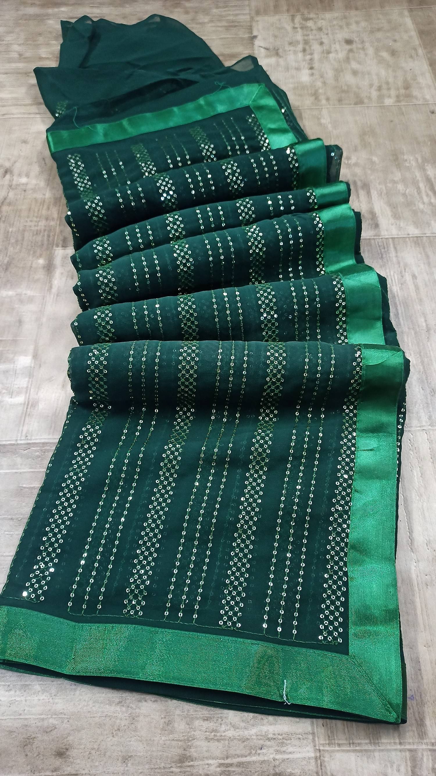 JULEE Georgette Embroidered Regular Saree With Unstitched Blouse Piece ( Green ) JULEE Georgette Embroidered Regular Saree With Unstitched Blouse Piece ( Green )