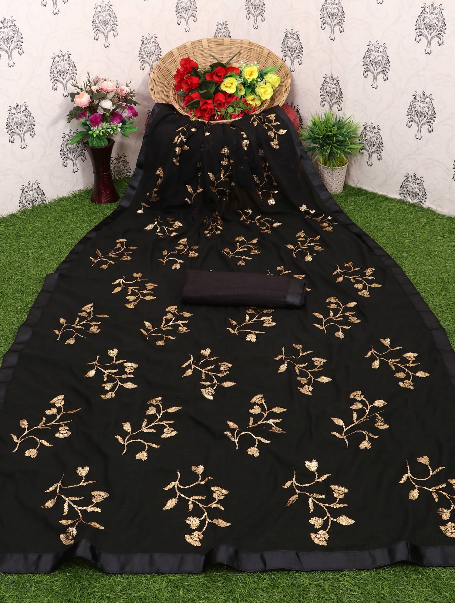     			KV Fashion Georgette Embroidered Regular Saree With Unstitched Blouse Piece ( Black )