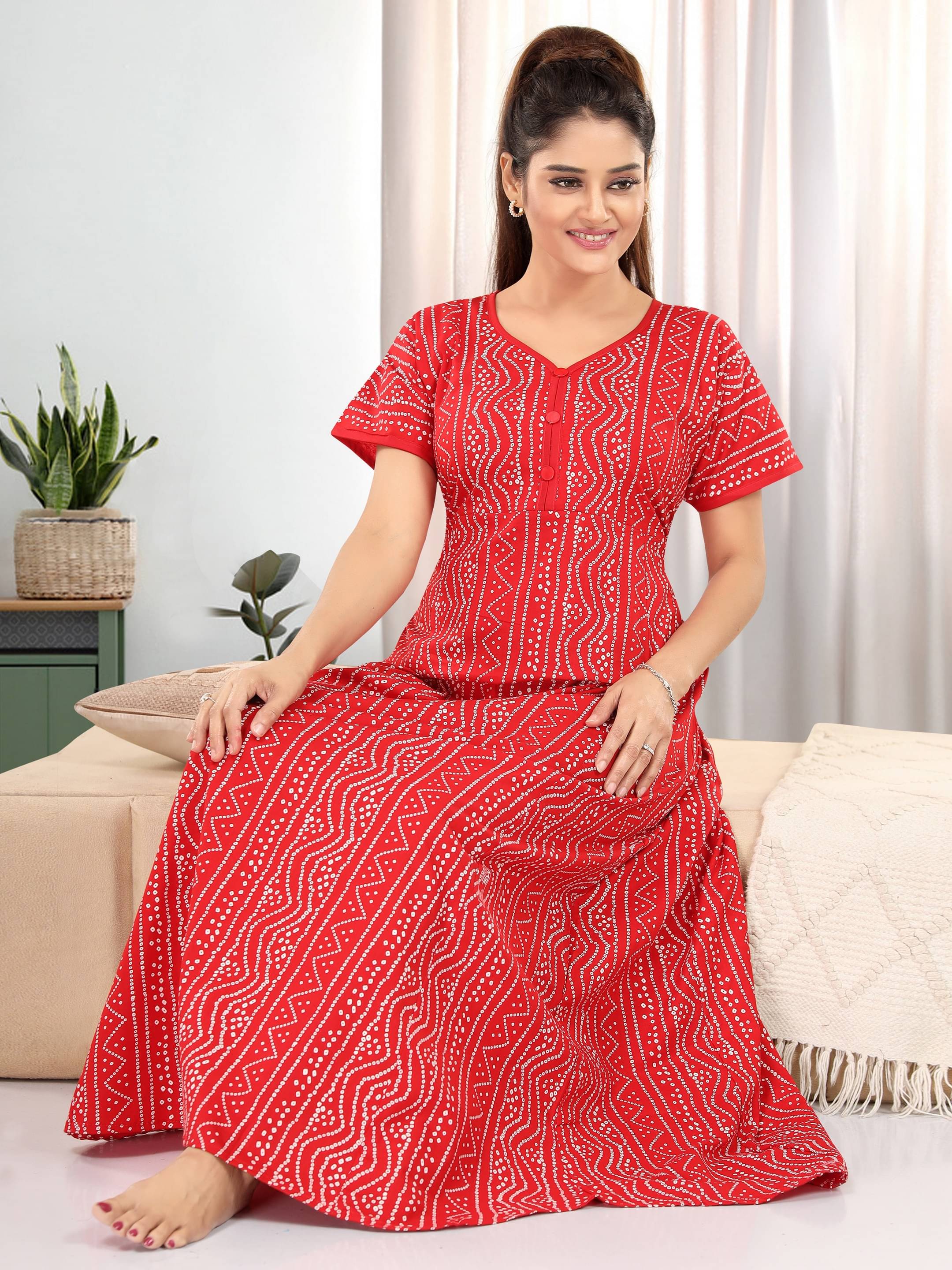     			Mallinath Cotton Self Design Women Regular Nighty ( Red )