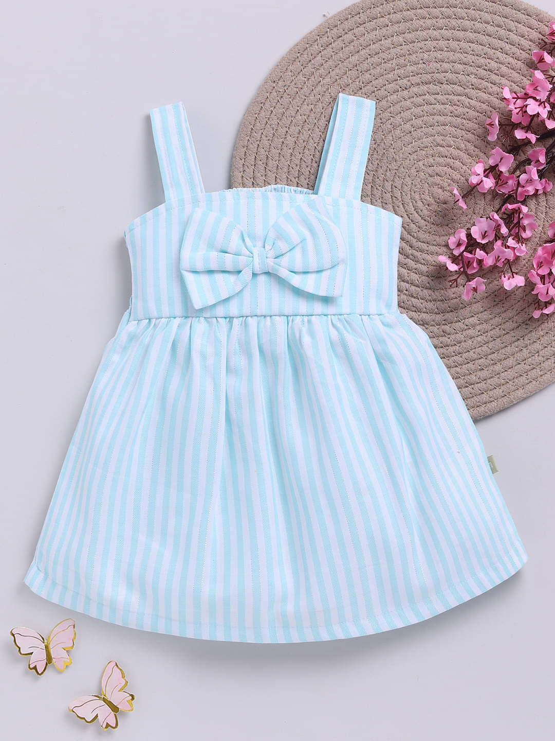 Mom's Love Cotton Frock For Baby Girls ( Pack of 1 , Green )     			Mom's Love Cotton Frock For Baby Girls ( Pack of 1 , Green )