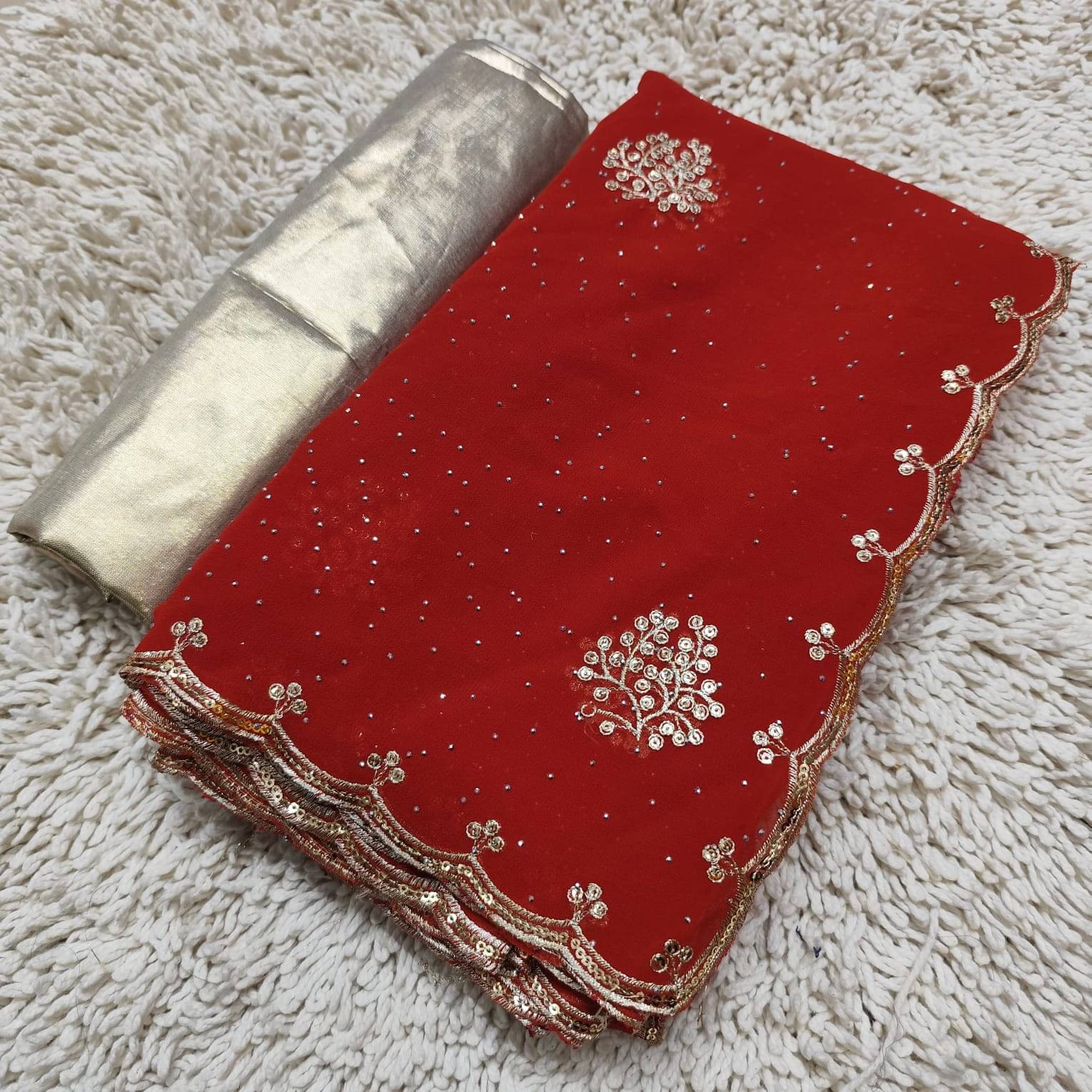     			Sareez House Chiffon Solid Regular Saree With Unstitched Blouse Piece ( Red )