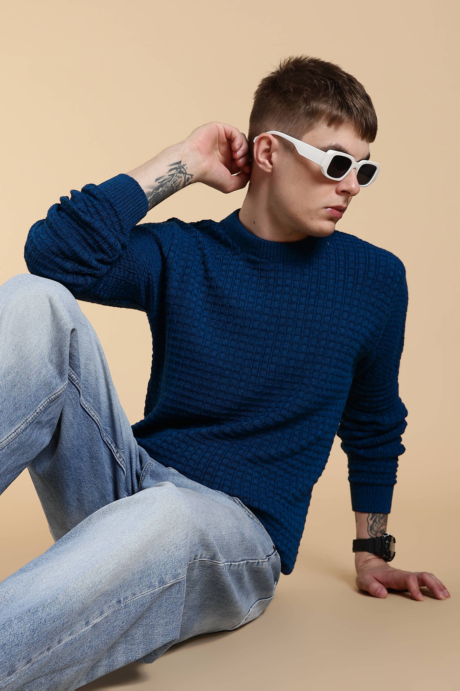 fashlook Woollen Round Neck Men's Full Sleeves Pullover Sweater - Blue ( Pack of 1 )     			fashlook Woollen Round Neck Men's Full Sleeves Pullover Sweater - Blue ( Pack of 1 )