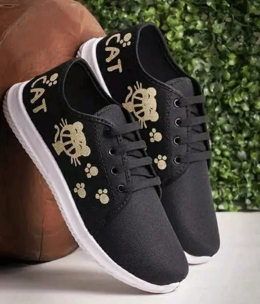     			COOPERWINGS Black Women's Sneakers