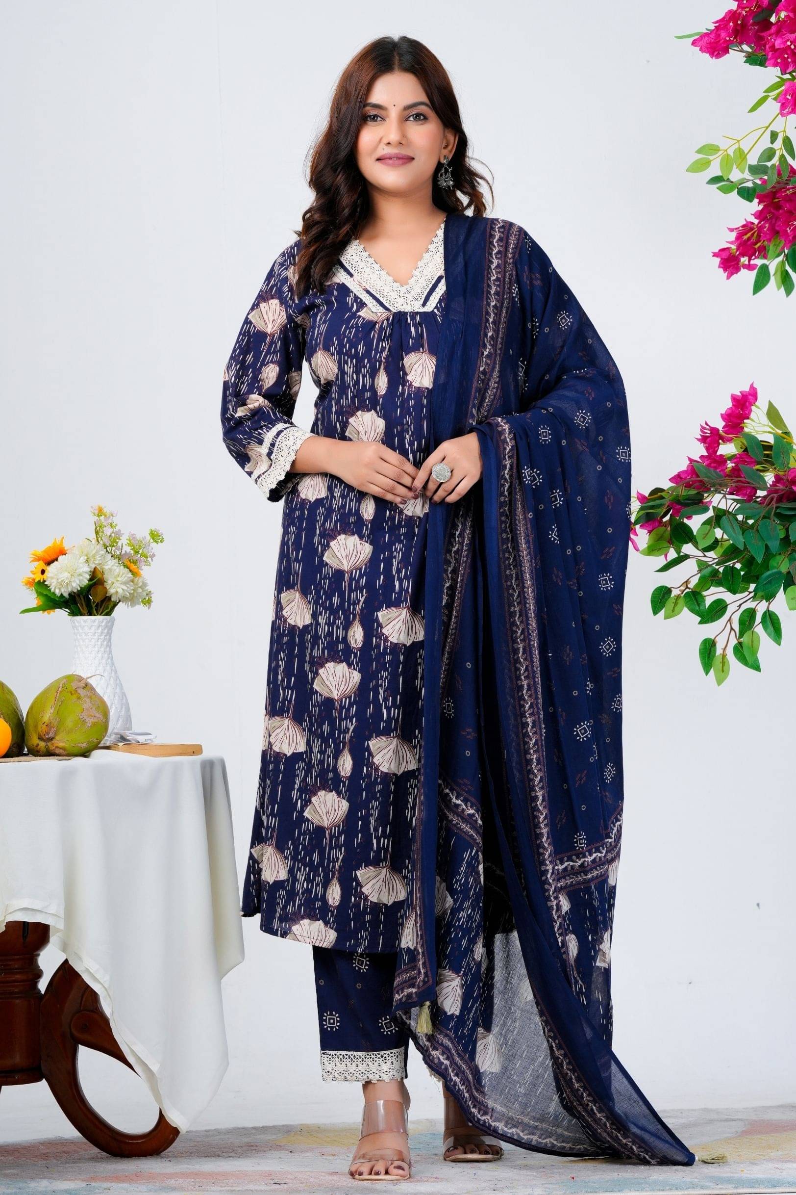     			Frionkandy Women Cotton Printed Ethnic Motifs Kurti With Pants ( Navy )