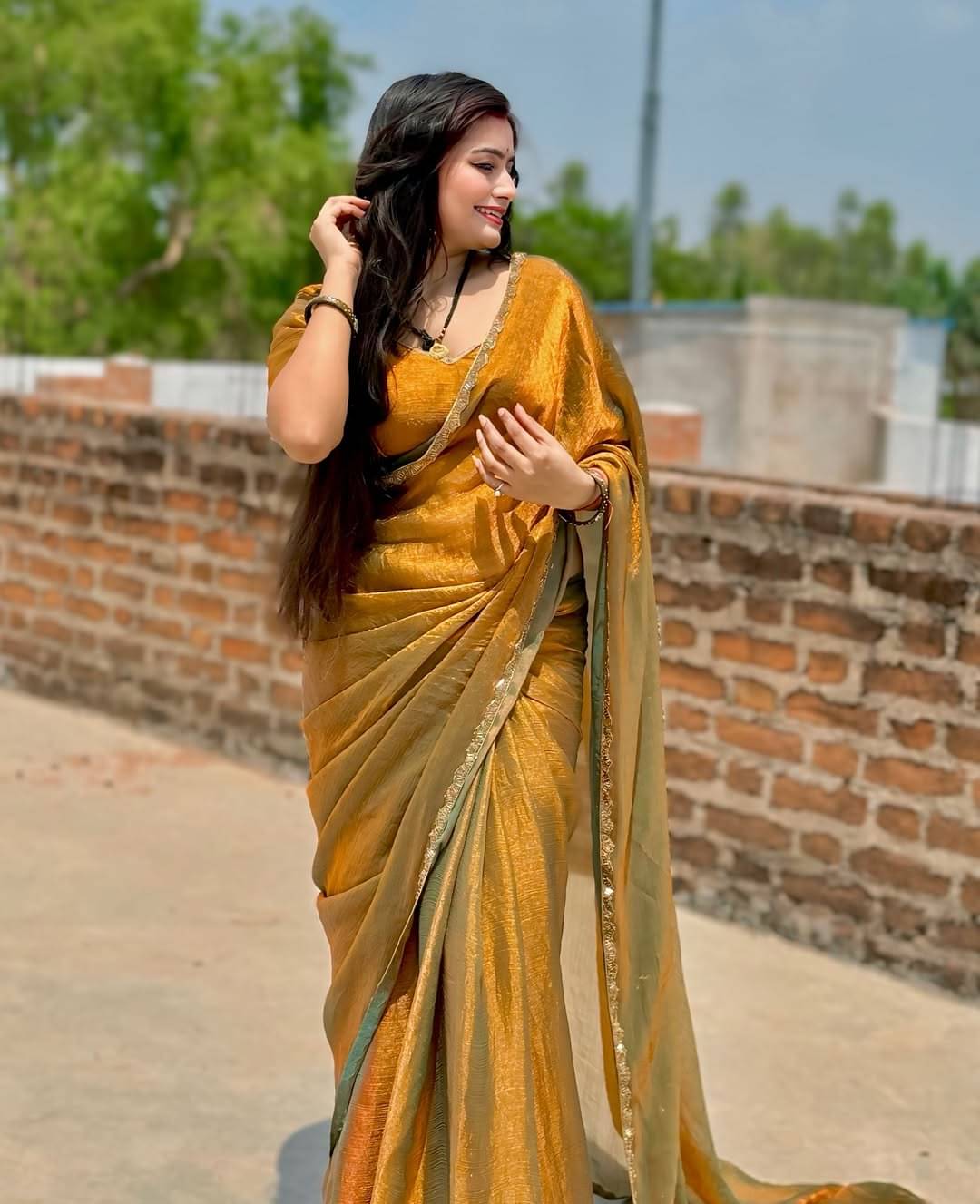     			Kashvi Sarees Silk Blend Self Design Ilkal Saree With Unstitched Blouse Piece ( MUSTARD )