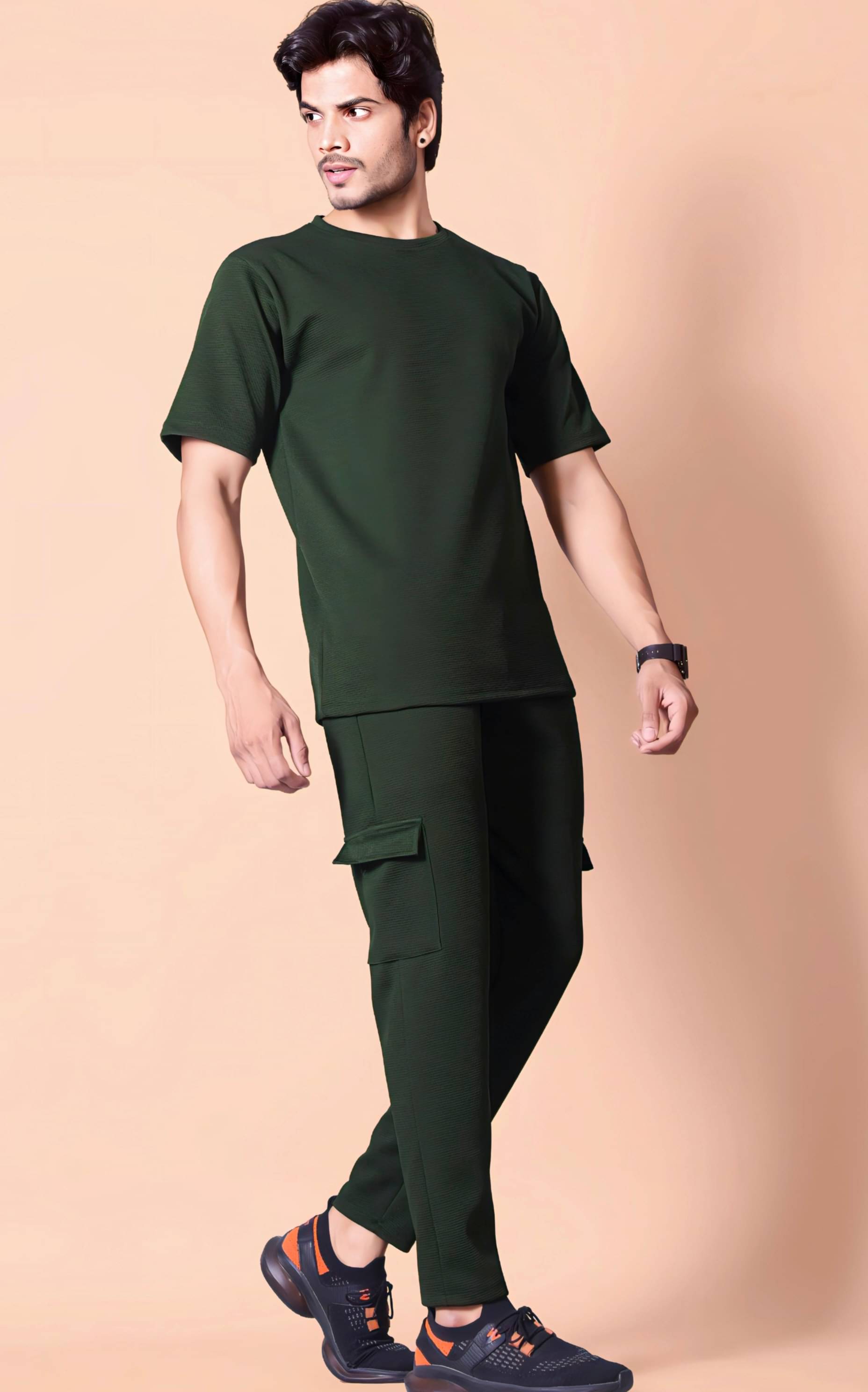     			MAAN Men's T-shirt With Joggers Co-Ords Set ( Pack of 1 , Green )