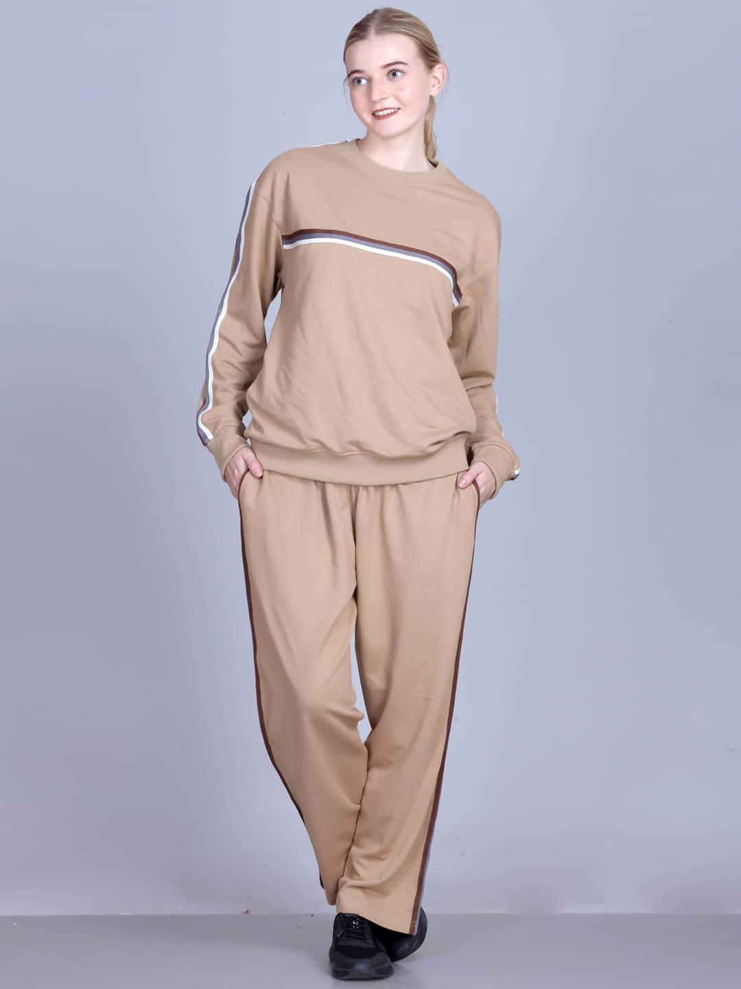     			OBAAN Women Fleece Sports Tracksuits